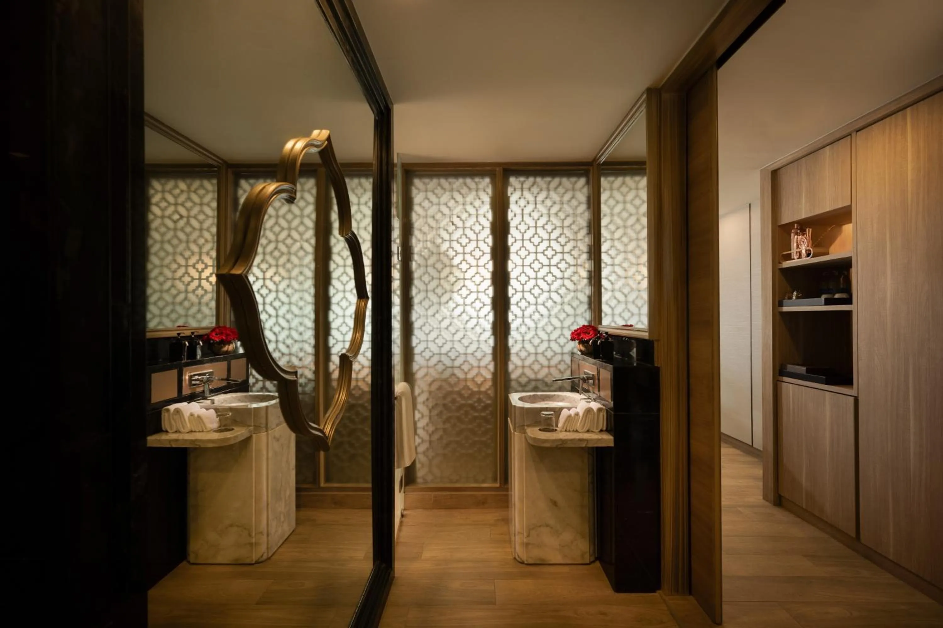 Bathroom in Avista Grande Phuket Karon - MGallery