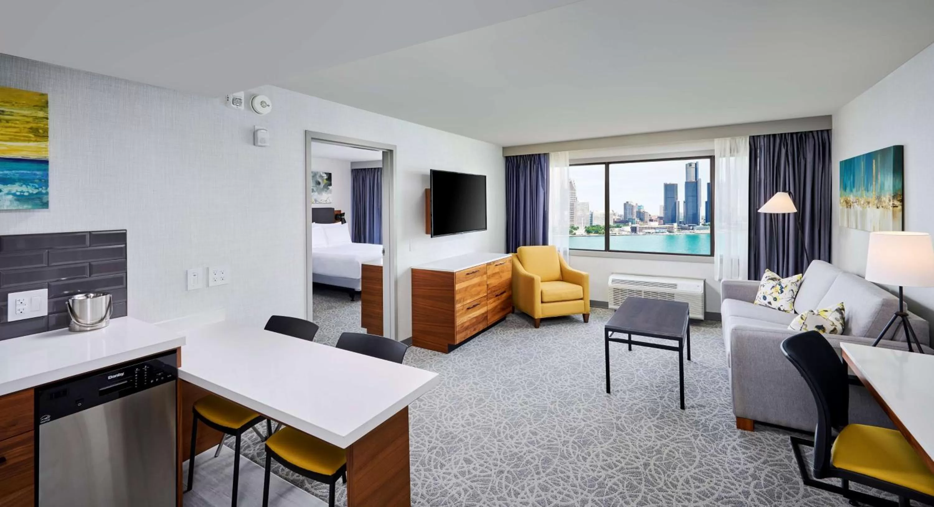 Living room in DoubleTree by Hilton Windsor, ON