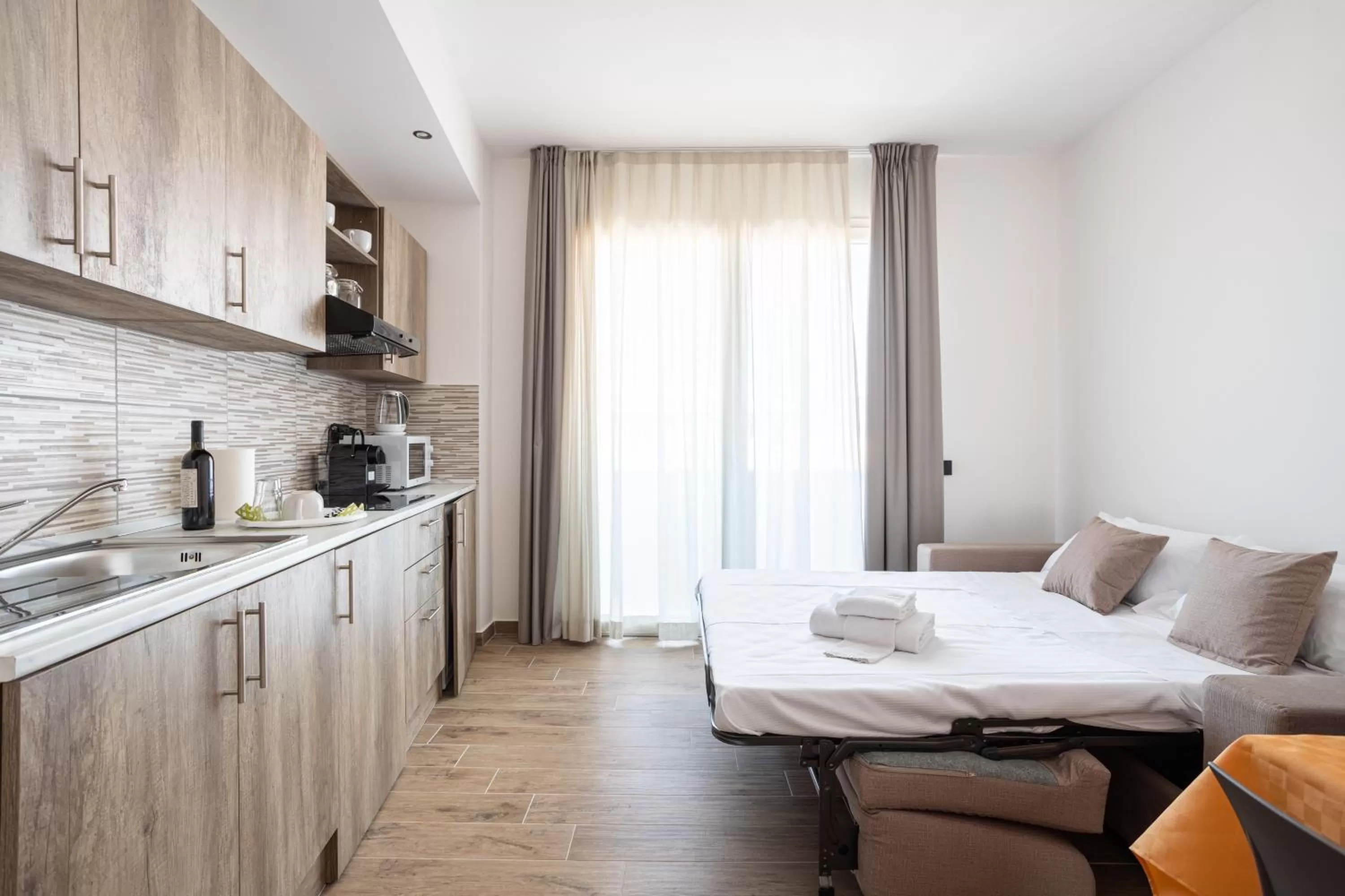 Day, Bed in Solemar Sicilia - Multi Suite