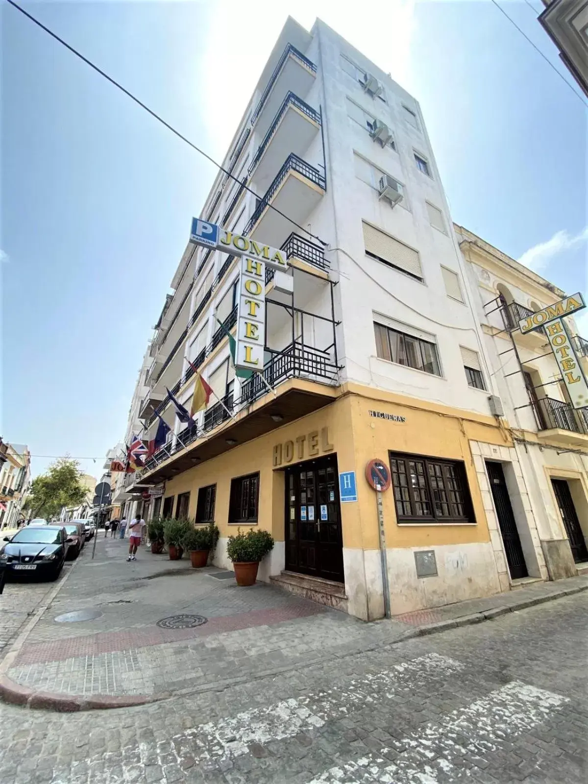 Property Building in Hotel Joma