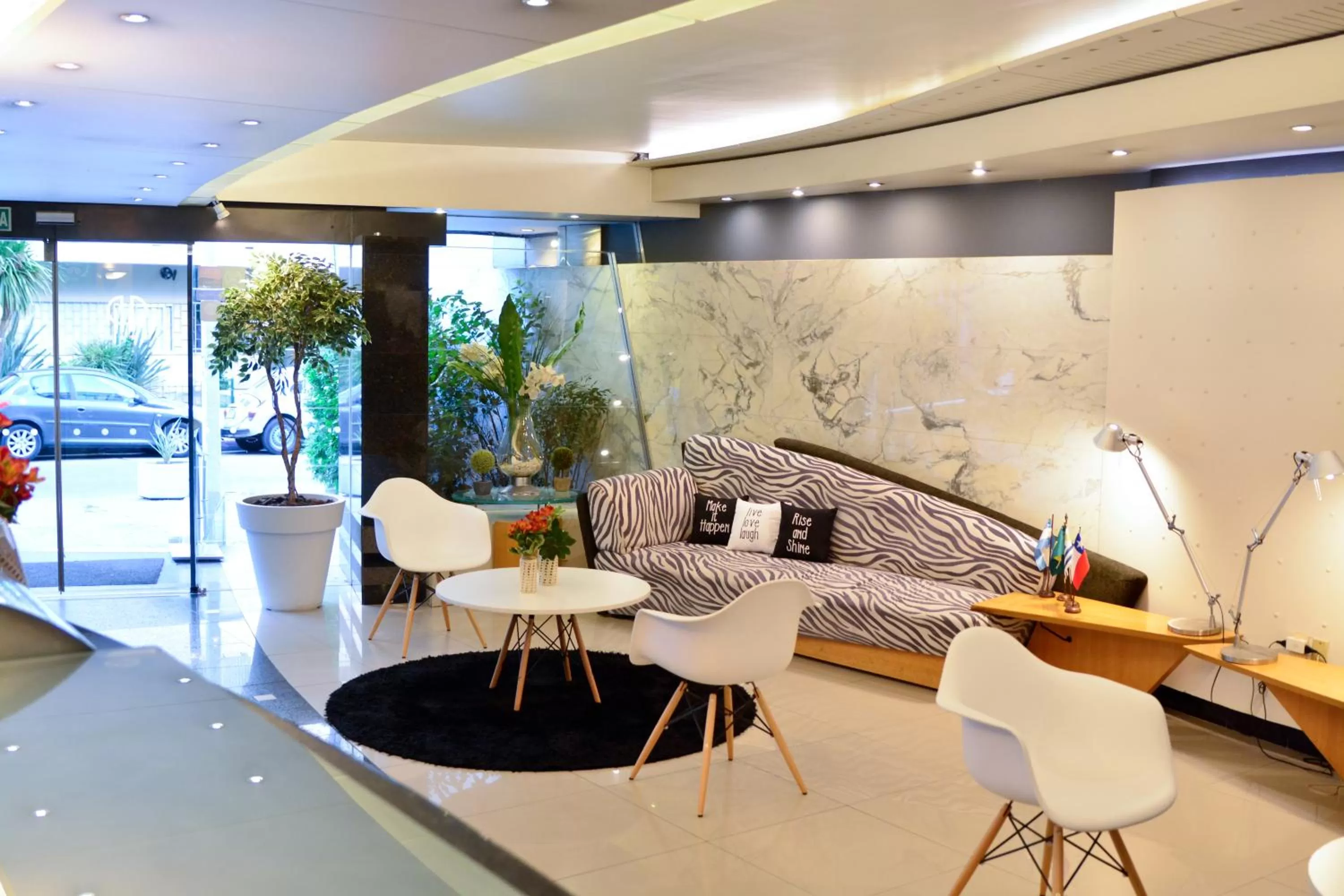 Lobby or reception in Pocitos Plaza Hotel