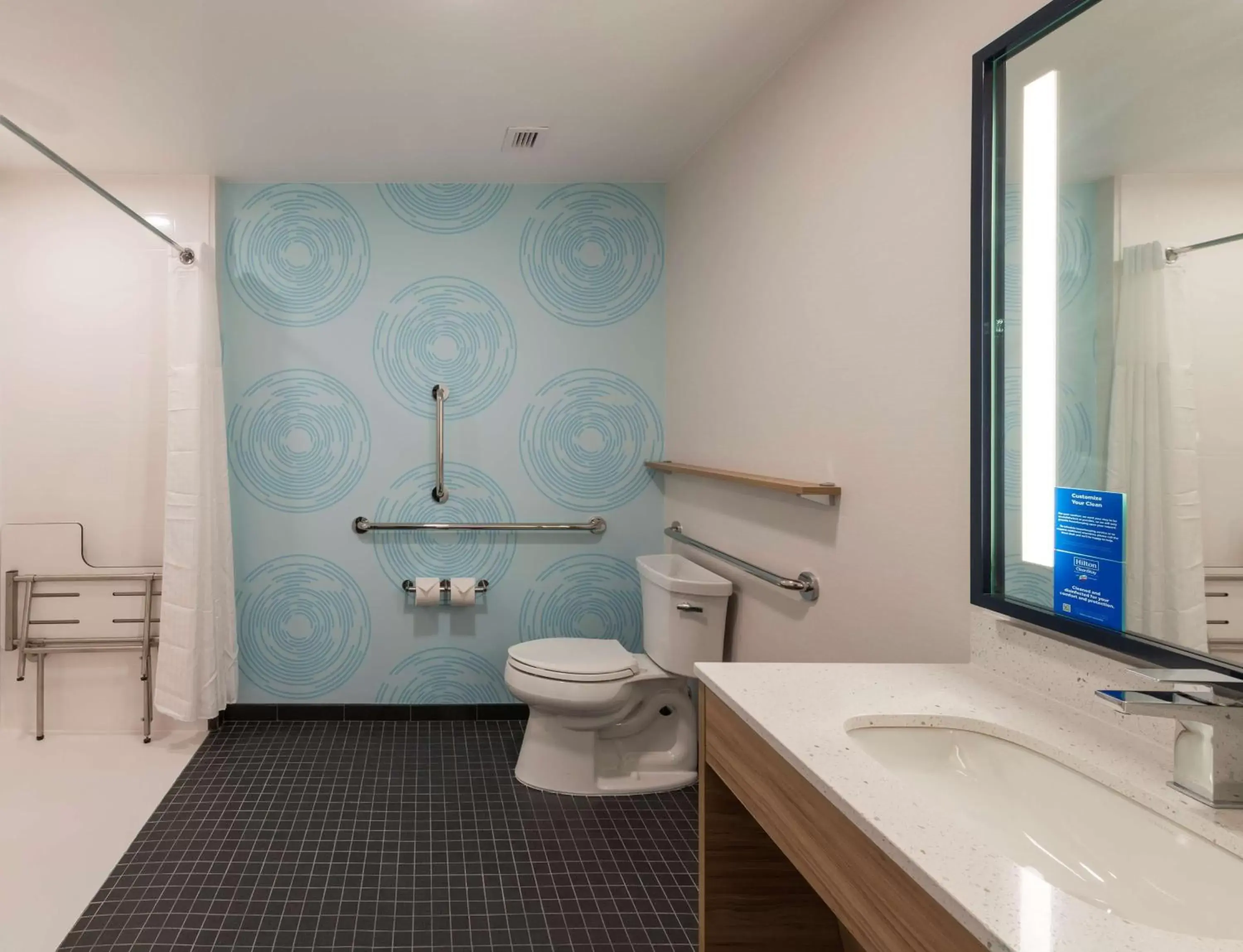 Bathroom in Tru By Hilton Phoenix Glendale Westgate