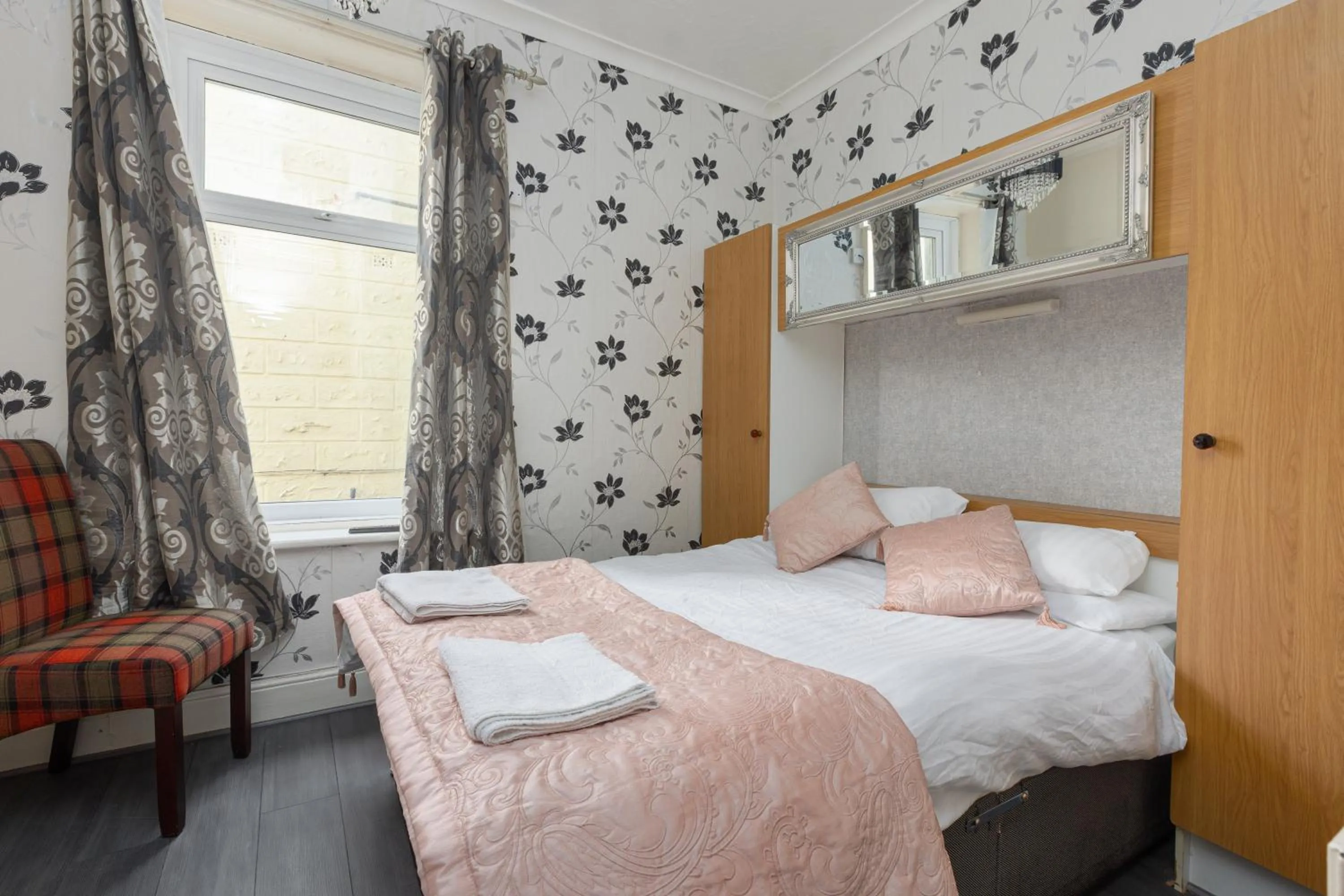 Bedroom, Bed in The B & B Blackpool