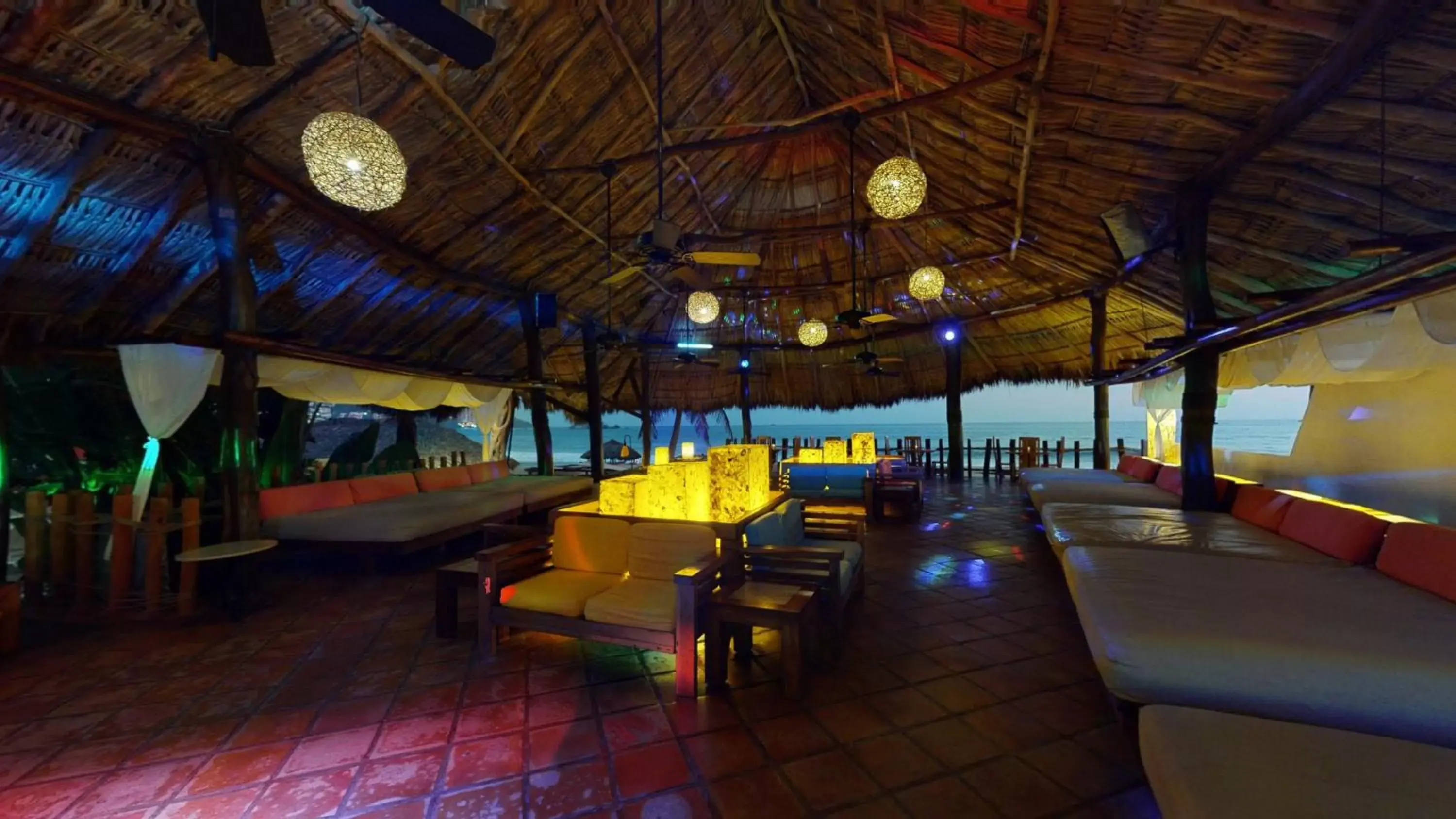 Lounge or bar, Restaurant/Places to Eat in Park Royal Beach Ixtapa - All Inclusive