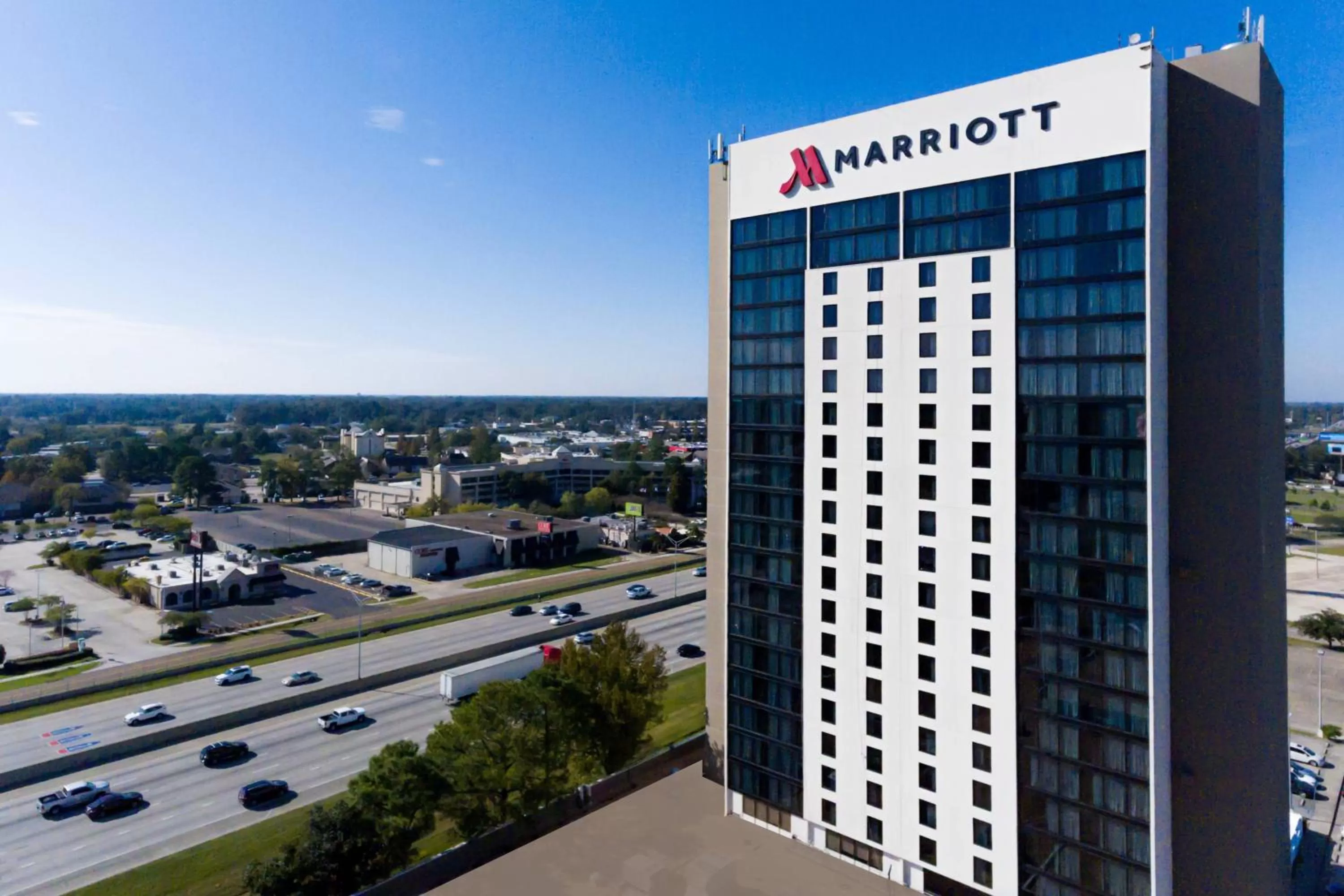 Property building in Baton Rouge Marriott