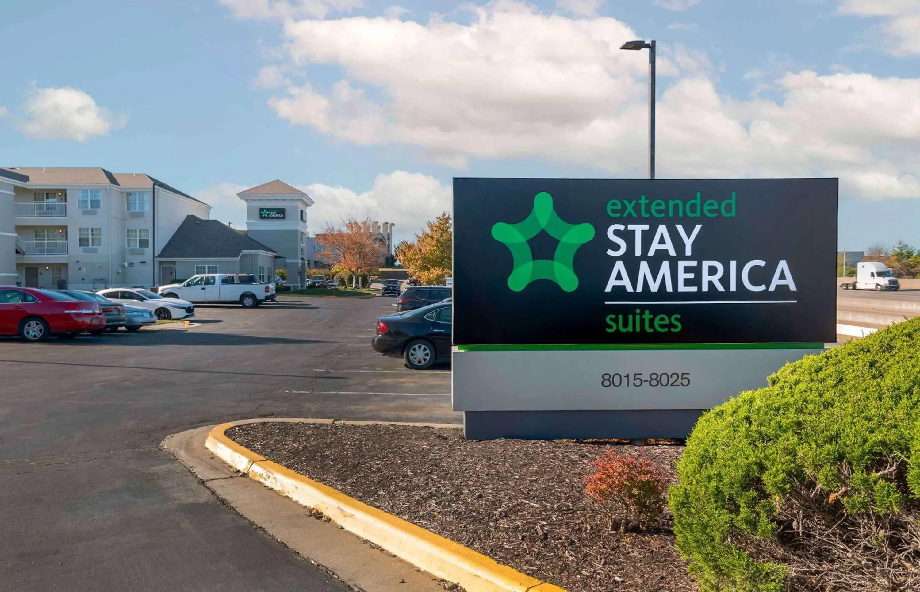 Property building in Extended Stay America Suites - Kansas City - Lenexa - 87th St