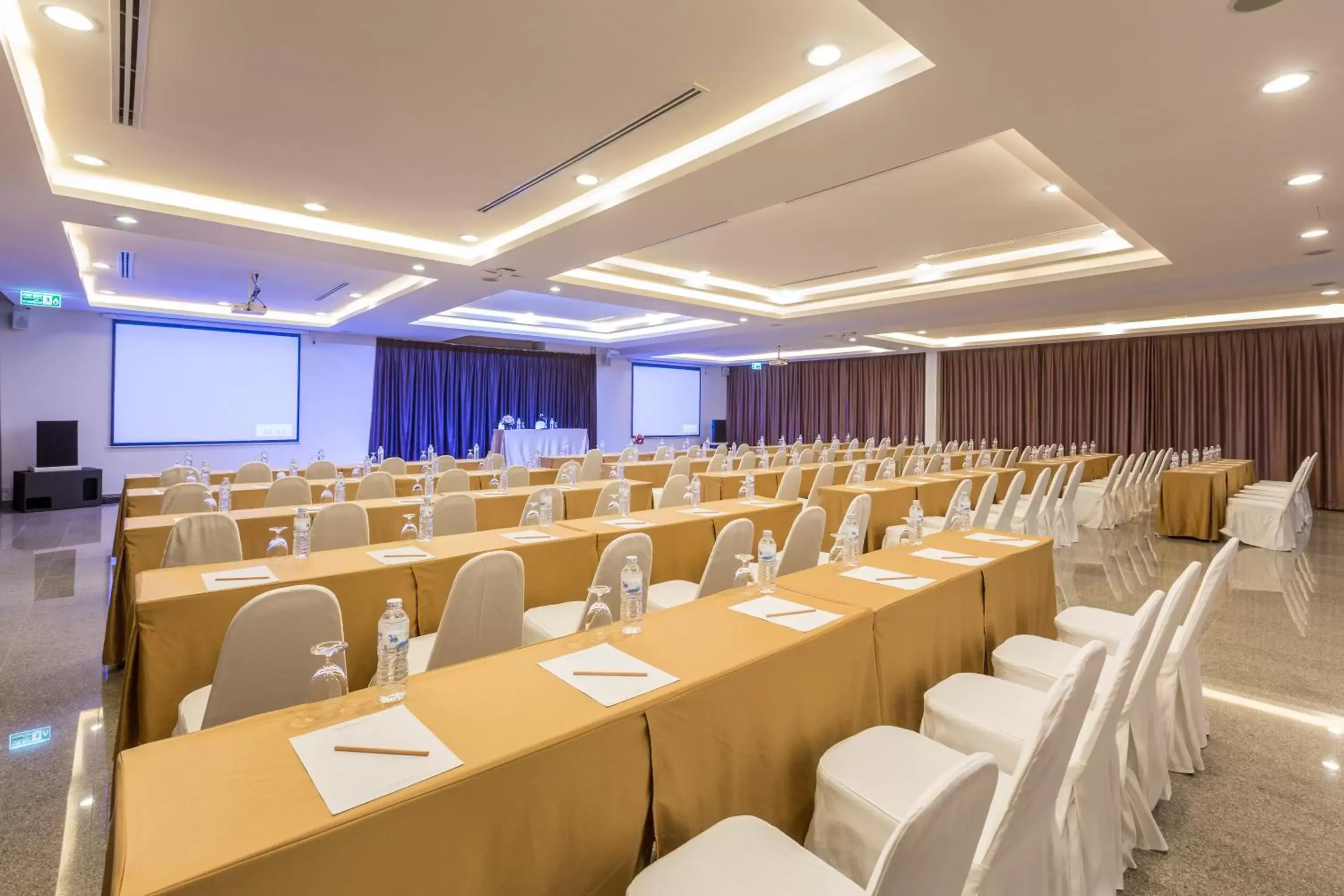Banquet/Function facilities in Riche Hua Hin Hotel - SHA Plus