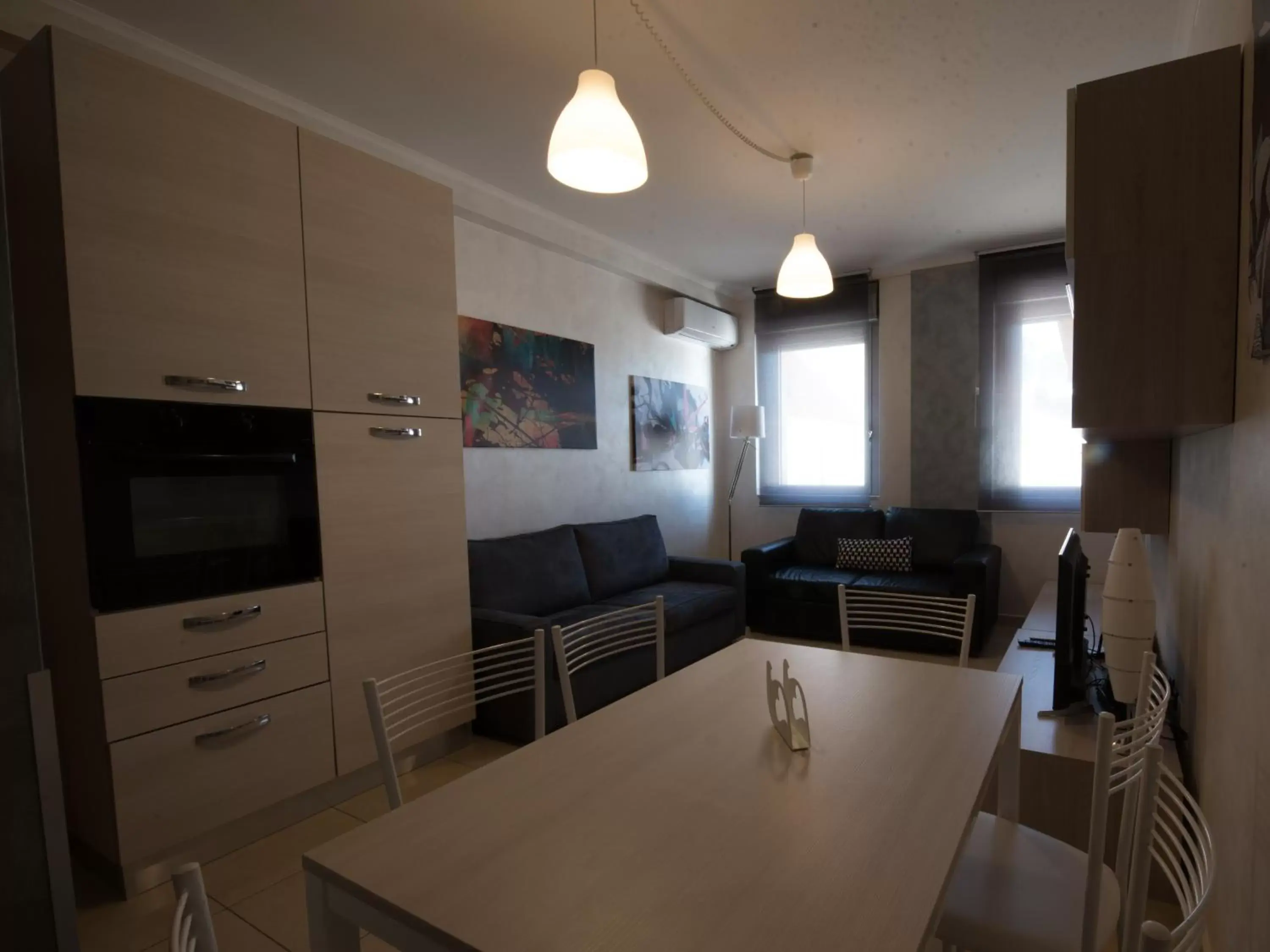 Dining Area in Castiglione Residence