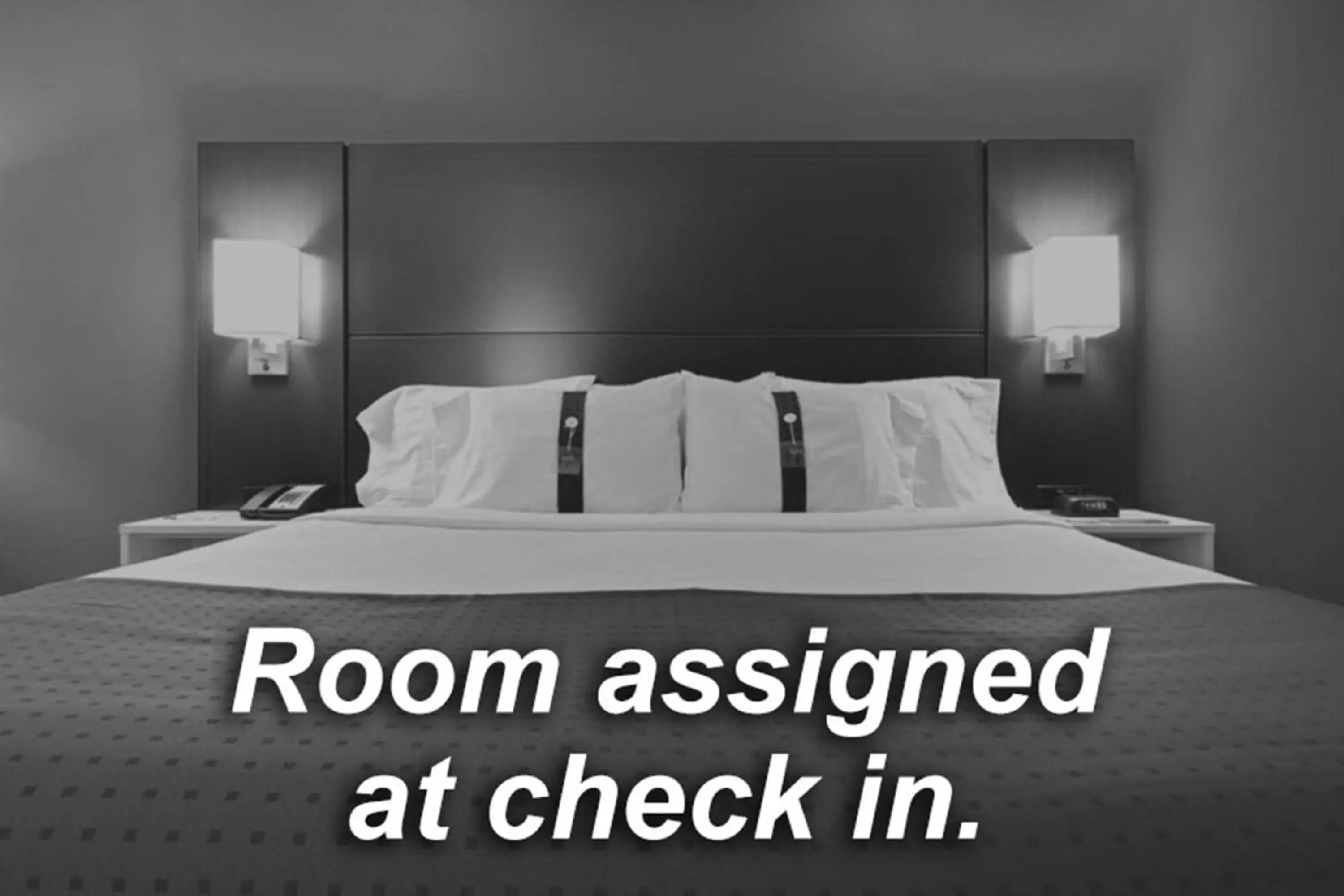 Room Selected at Check-In in Holiday Inn Express and Suites Batavia, an IHG Hotel