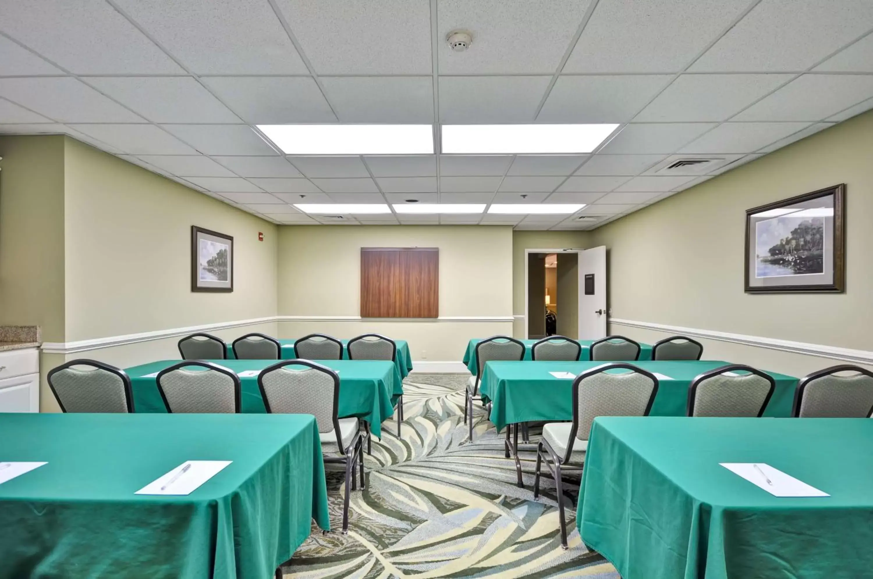 Meeting/conference room in Hampton Inn & Suites Charleston/Mt. Pleasant-Isle Of Palms