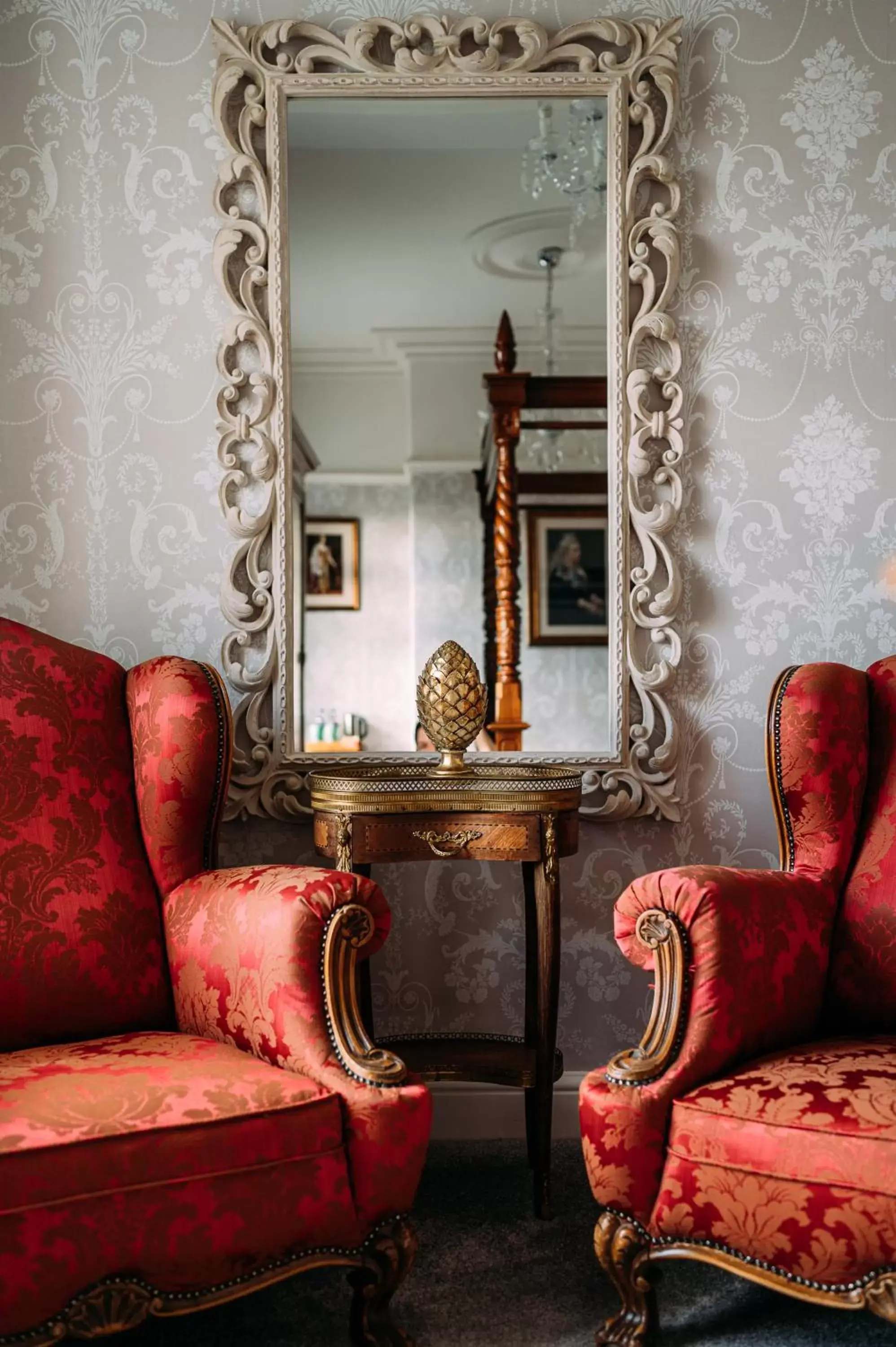 Seating Area in The Queens Hotel