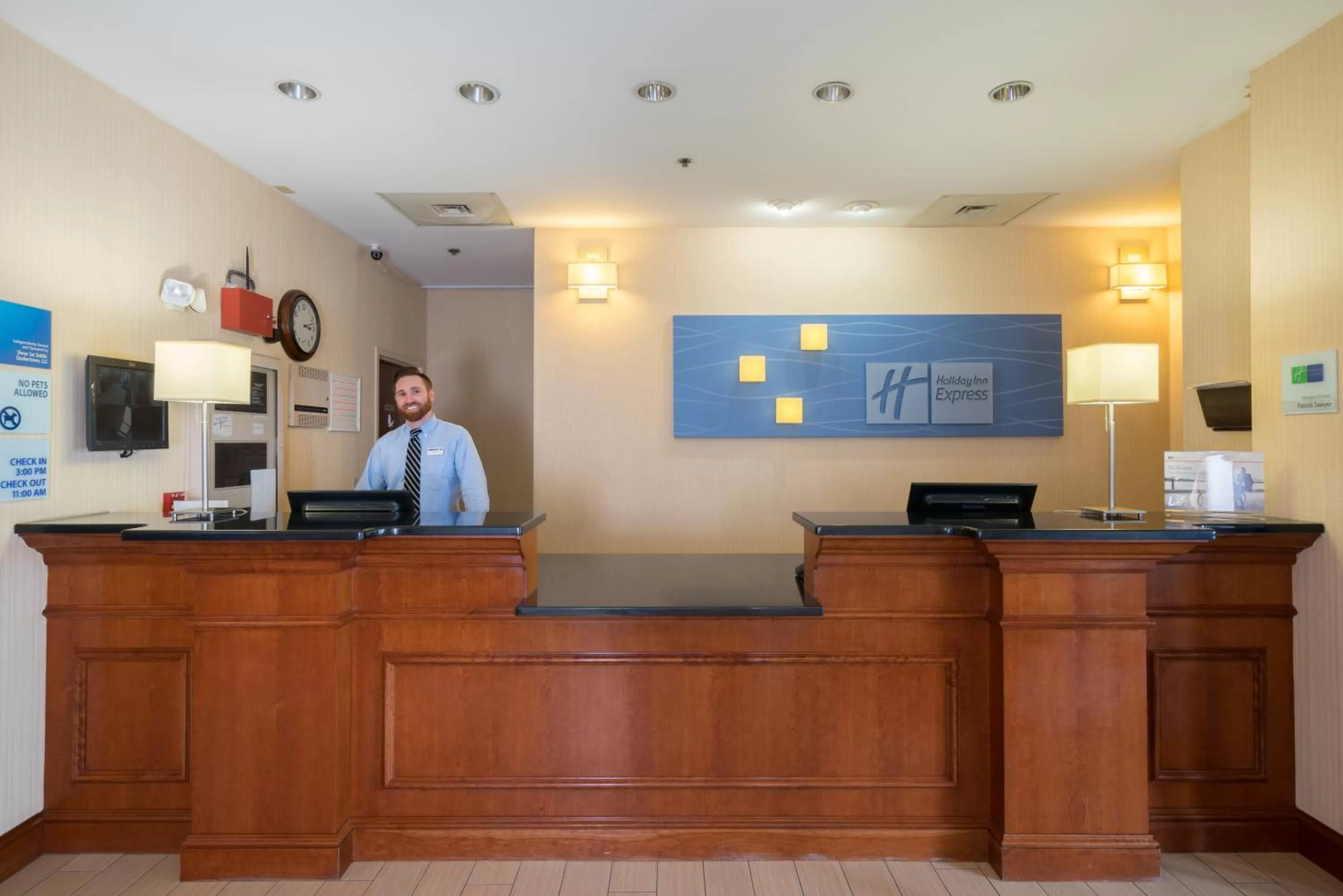 Property building in Holiday Inn Express and Suites Quakertown - Allentown Area by IHG