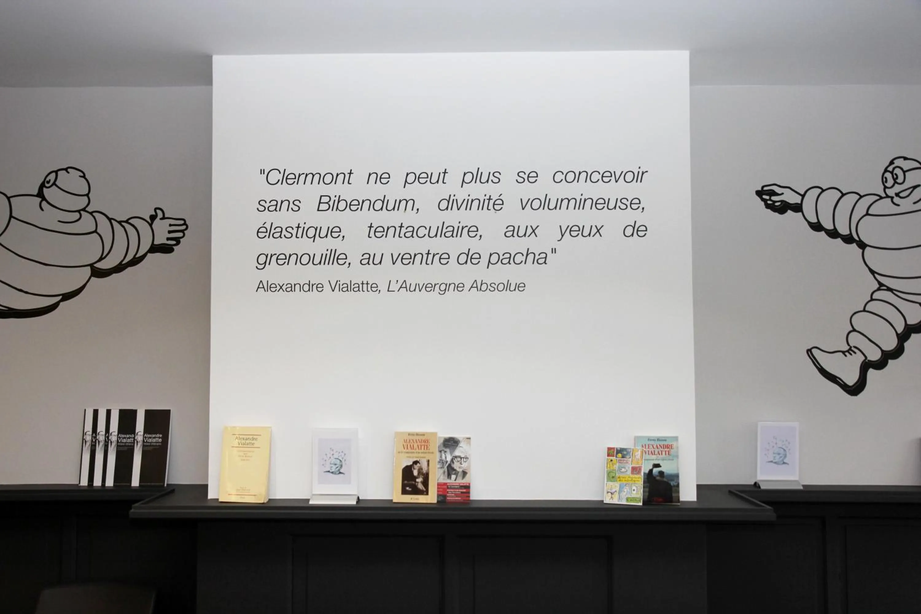 Text overlay in Hotel Litteraire Alexandre Vialatte, BW Signature Collection