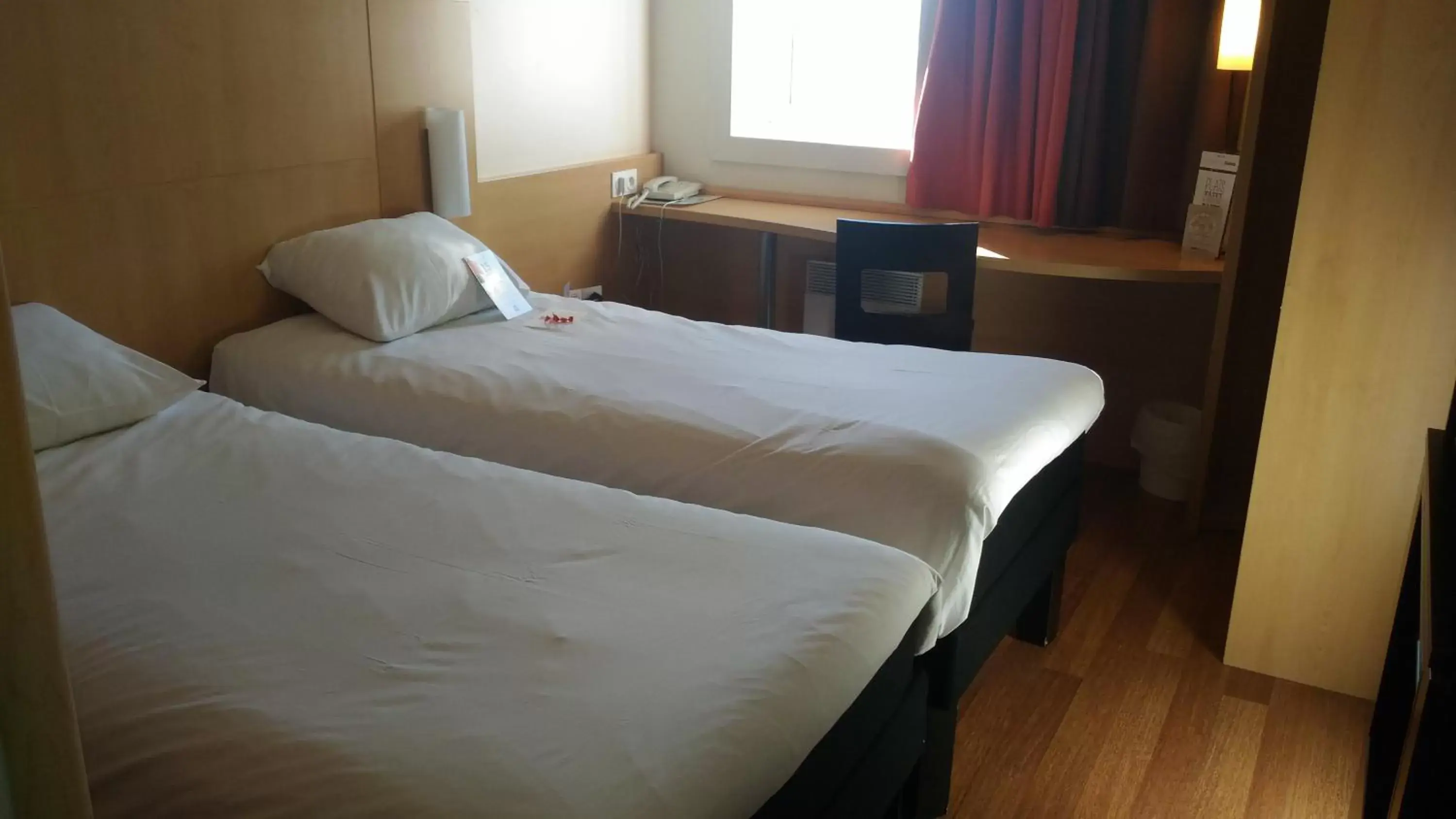 Bed in ibis Chalon Sur Saone Nord