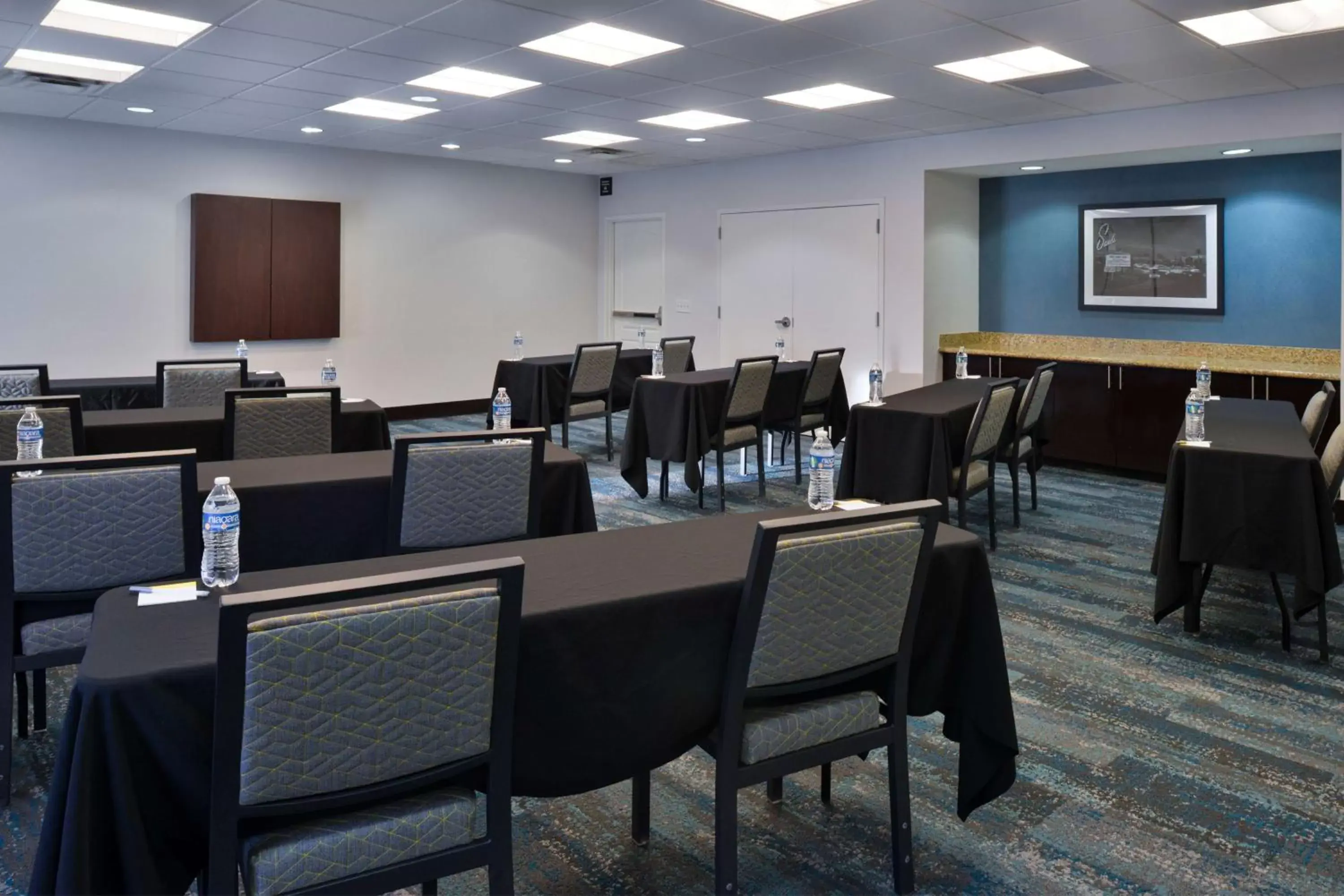 Meeting/conference room in Hampton Inn & Suites Las Vegas Airport