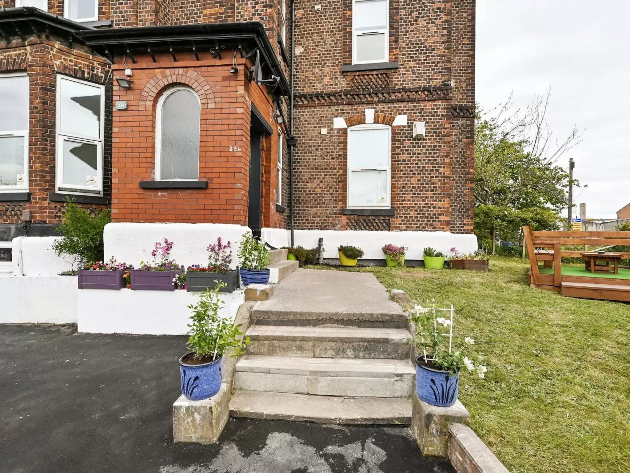 Facade/entrance in Albert View Rooms