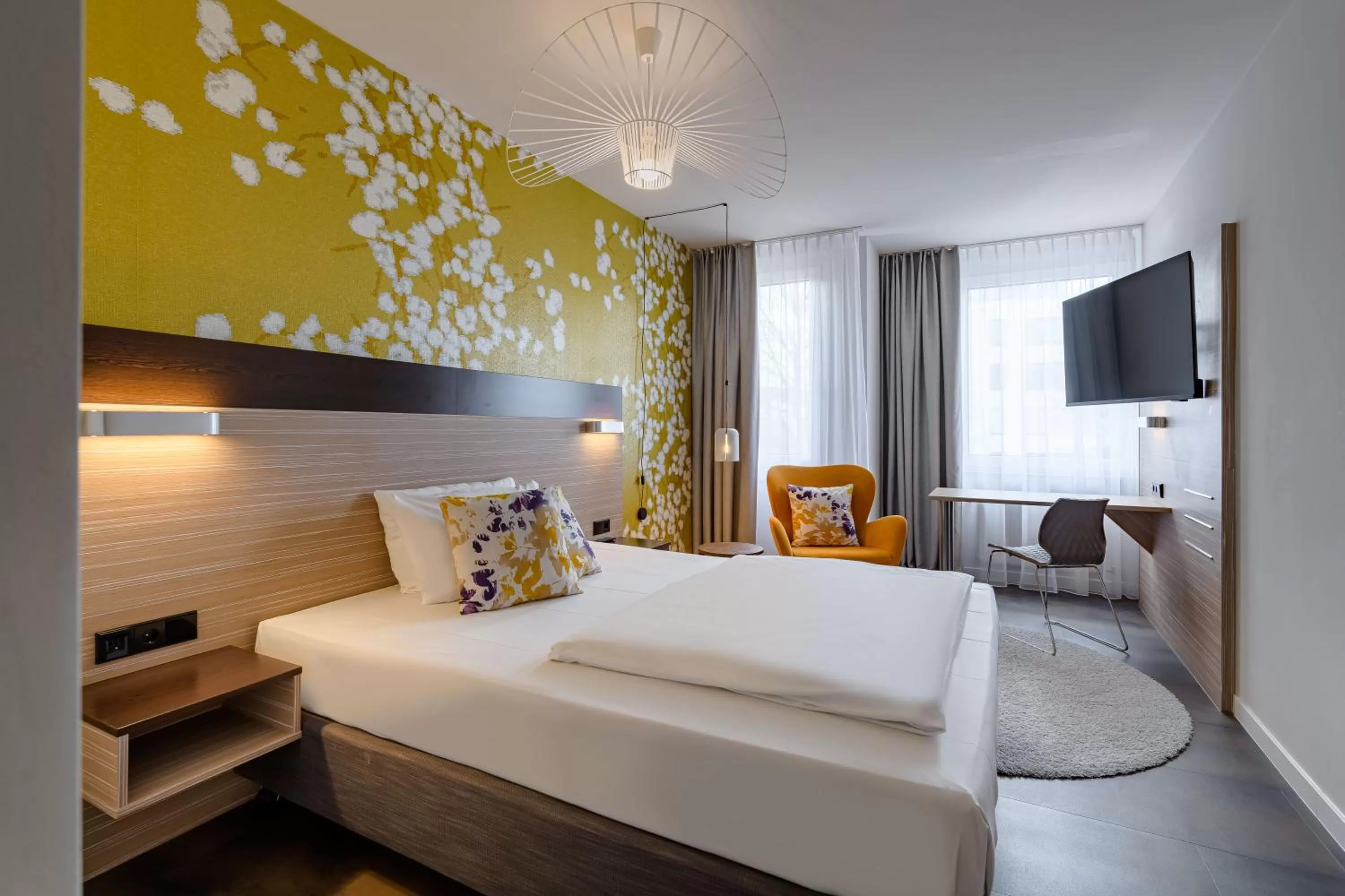 TV and multimedia, Bed in Mercure Hotel Stuttgart Gerlingen