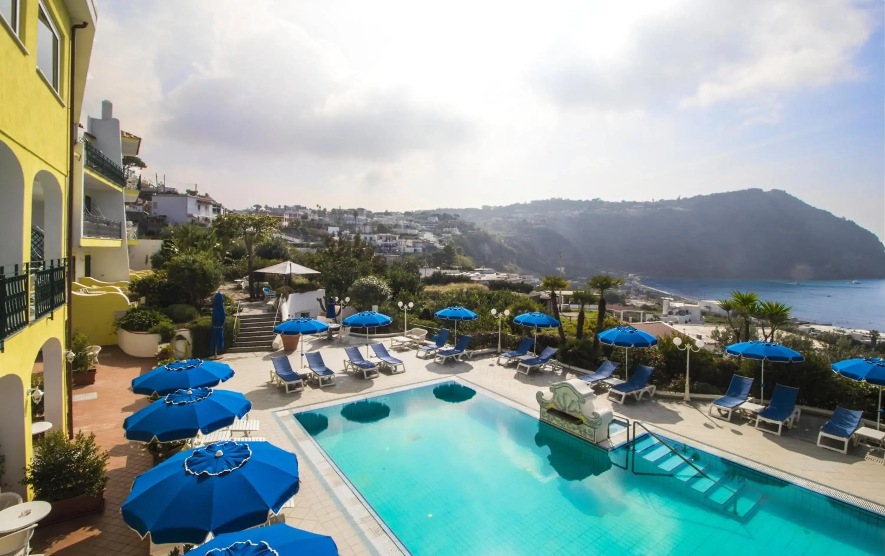 Sea view, Pool View in Hotel Capizzo