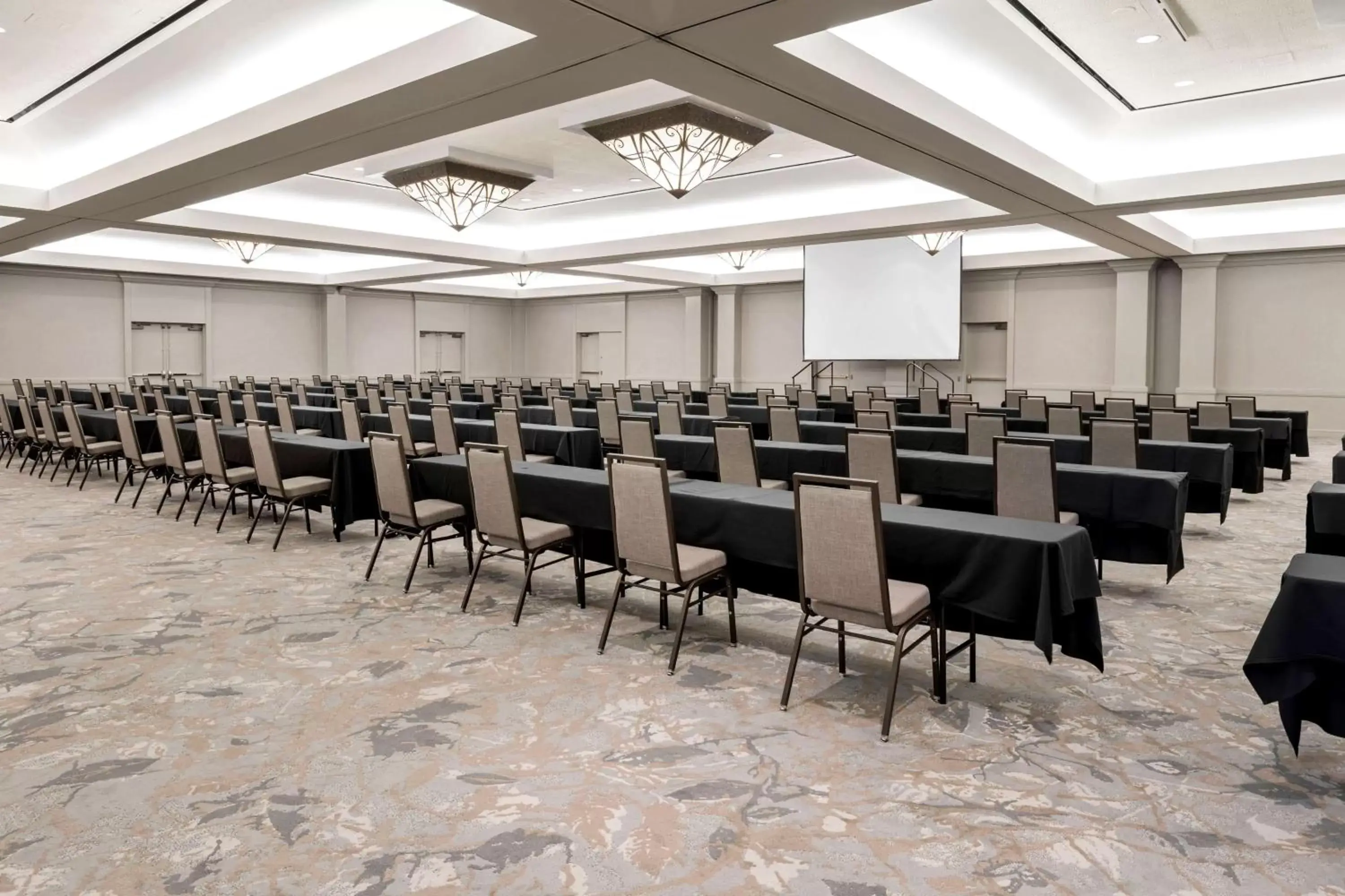Meeting/conference room in Hilton Richardson Dallas, TX