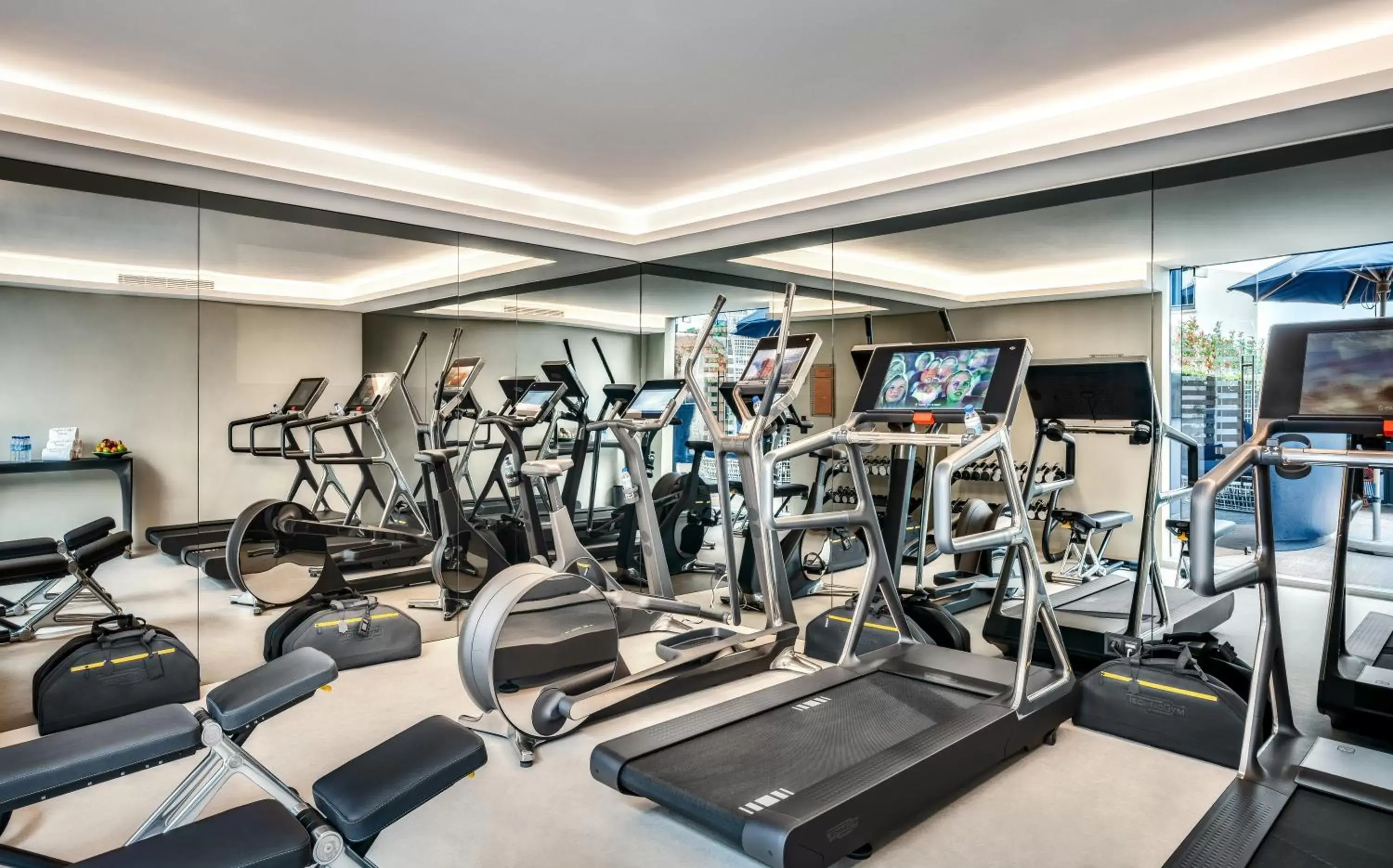 Fitness centre/facilities, Fitness Center/Facilities in The Lodge Porto Hotel