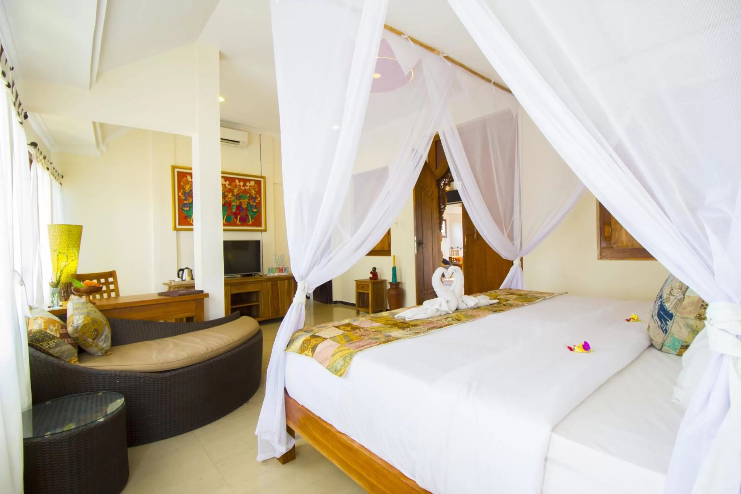 Bed in Ubud Aura Retreat