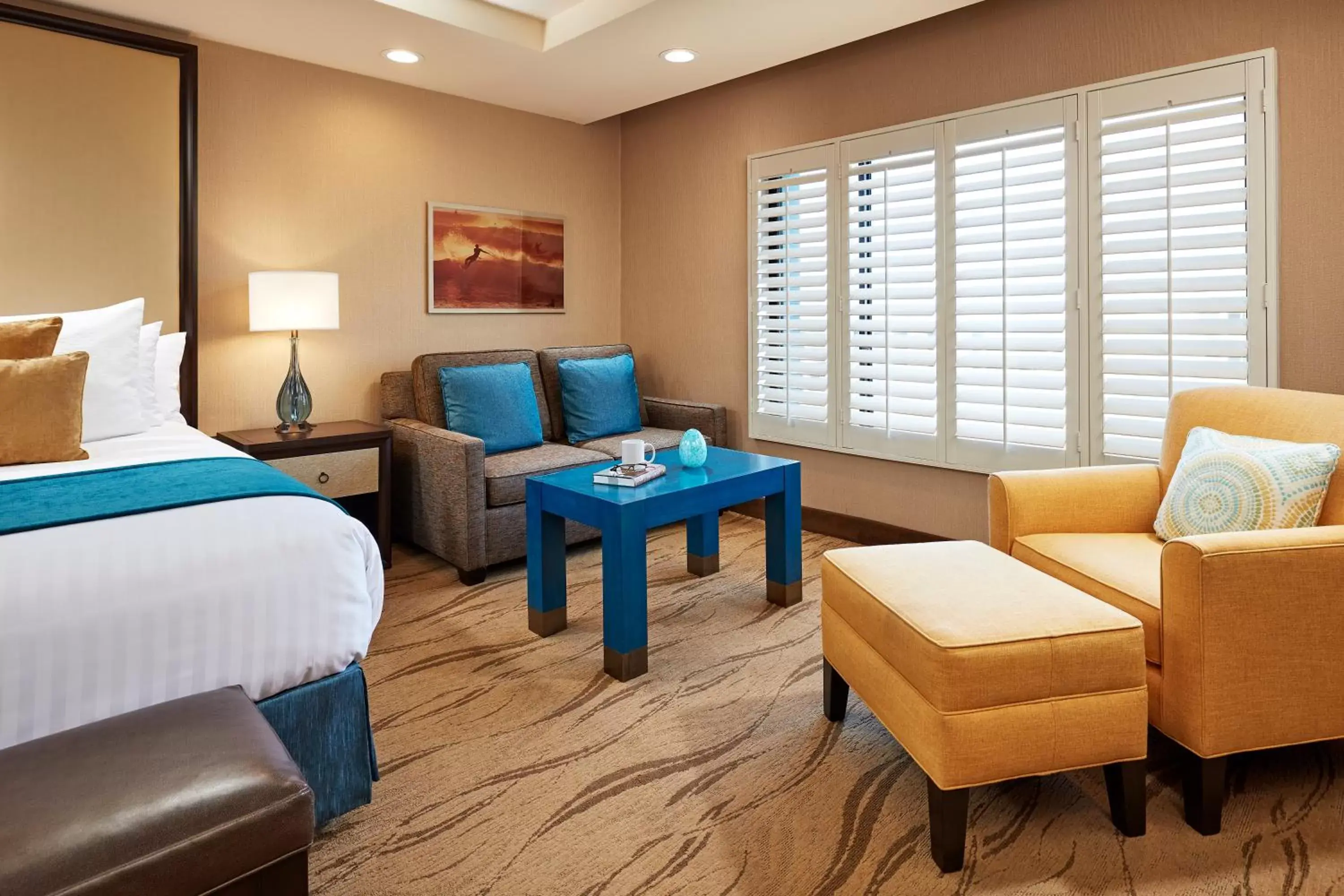 Living room, Bed in Empress Hotel La Jolla Living room, Bed in Empress Hotel La Jolla