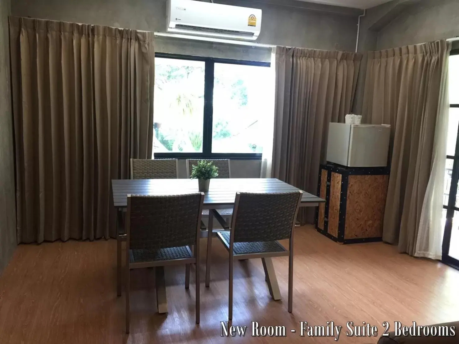 Dining area, Seating Area in Basaya Beach Hotel & Resort