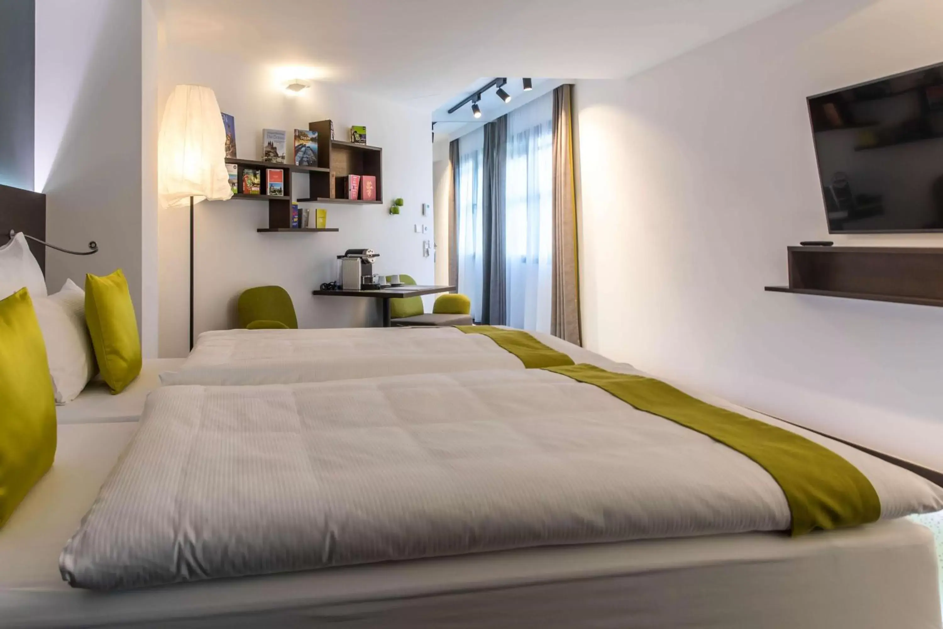 Bedroom, Bed in ARCOTEL Donauzentrum Wien