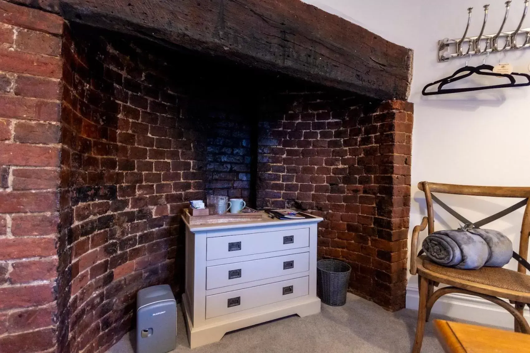 Bedroom, Bathroom in The Clockhouse Bewdley