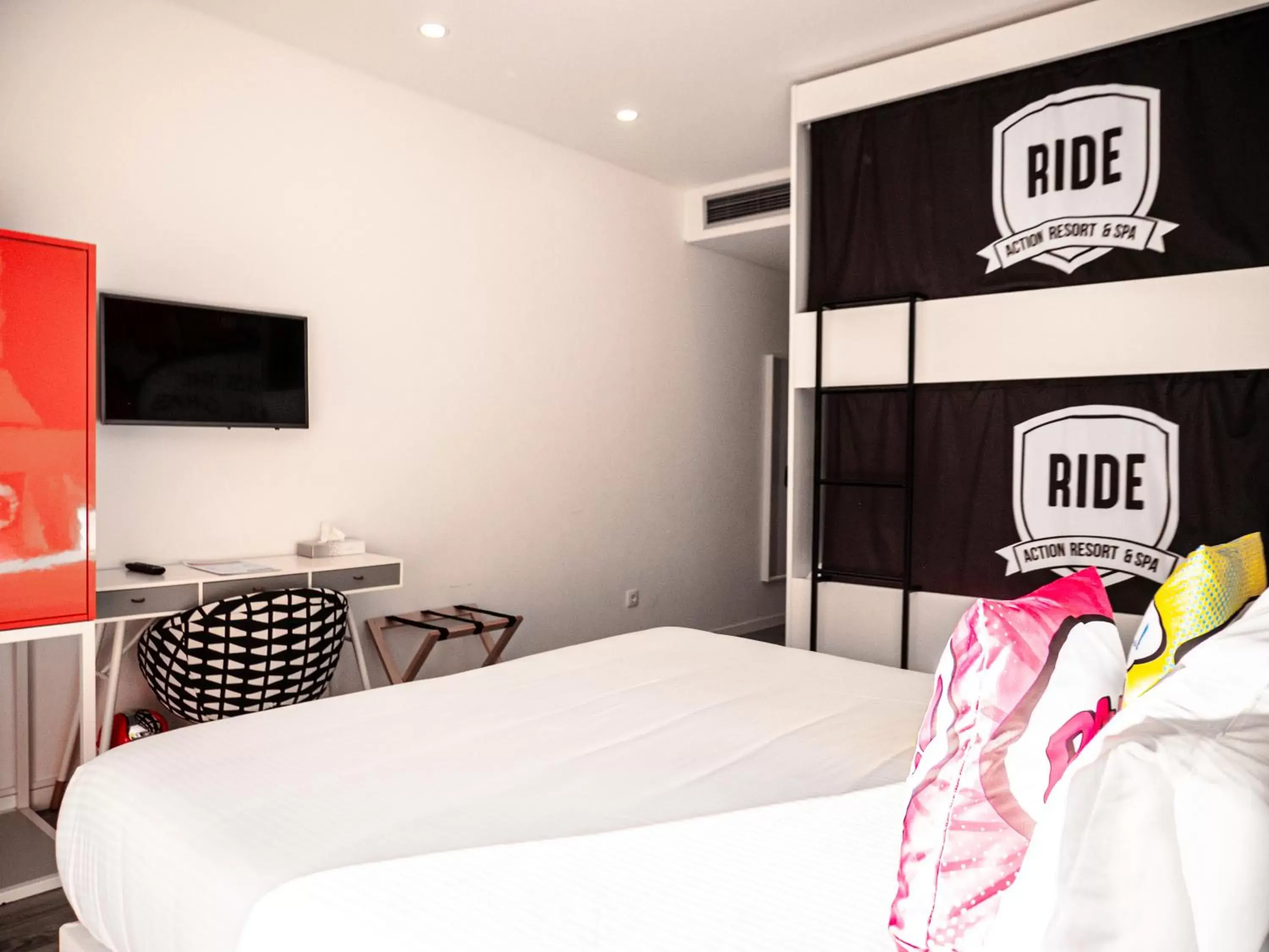 Bedroom in RIDE Surf Resort & Spa