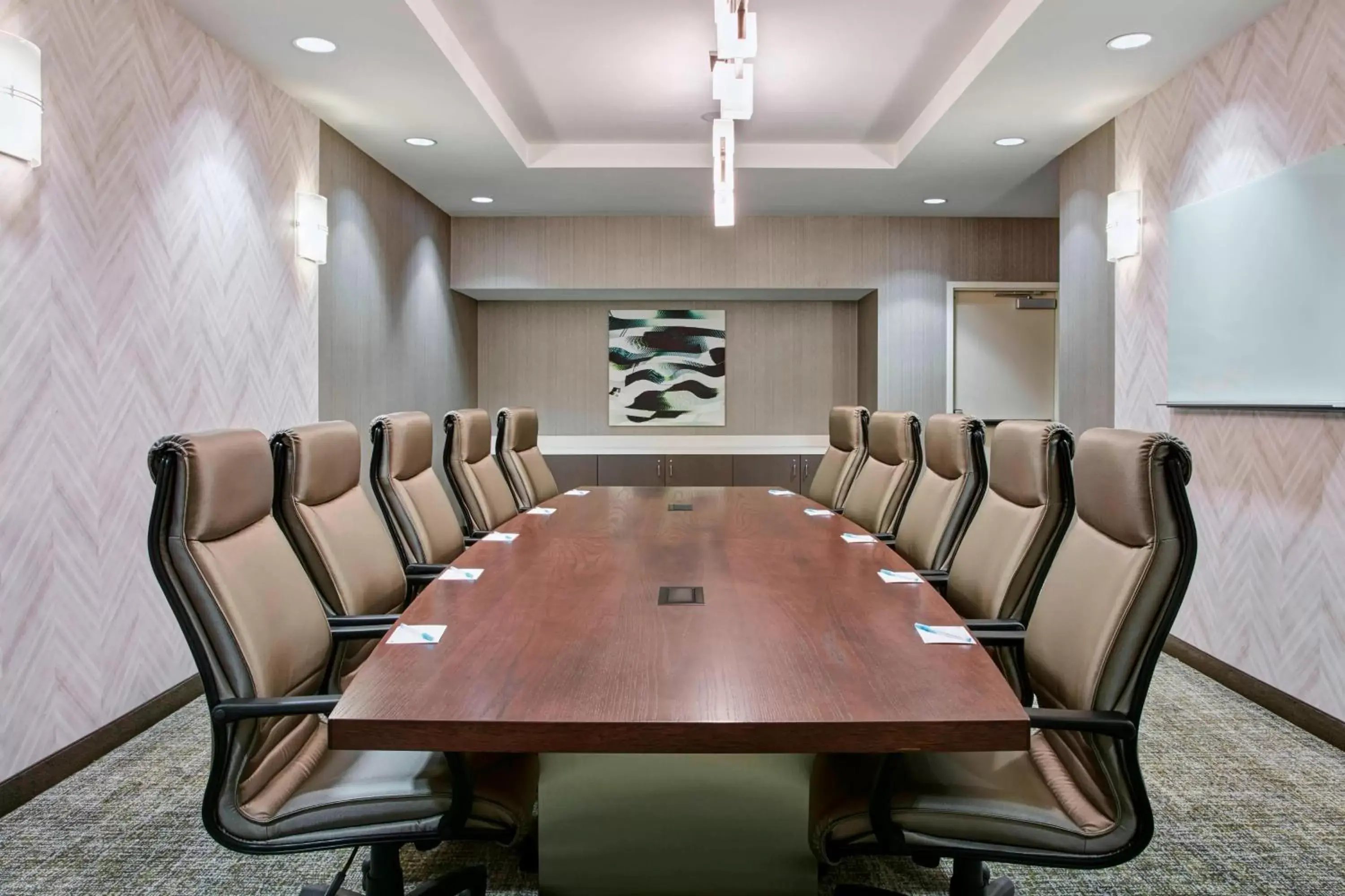 Meeting/conference room in SpringHill Suites by Marriott Milwaukee Downtown