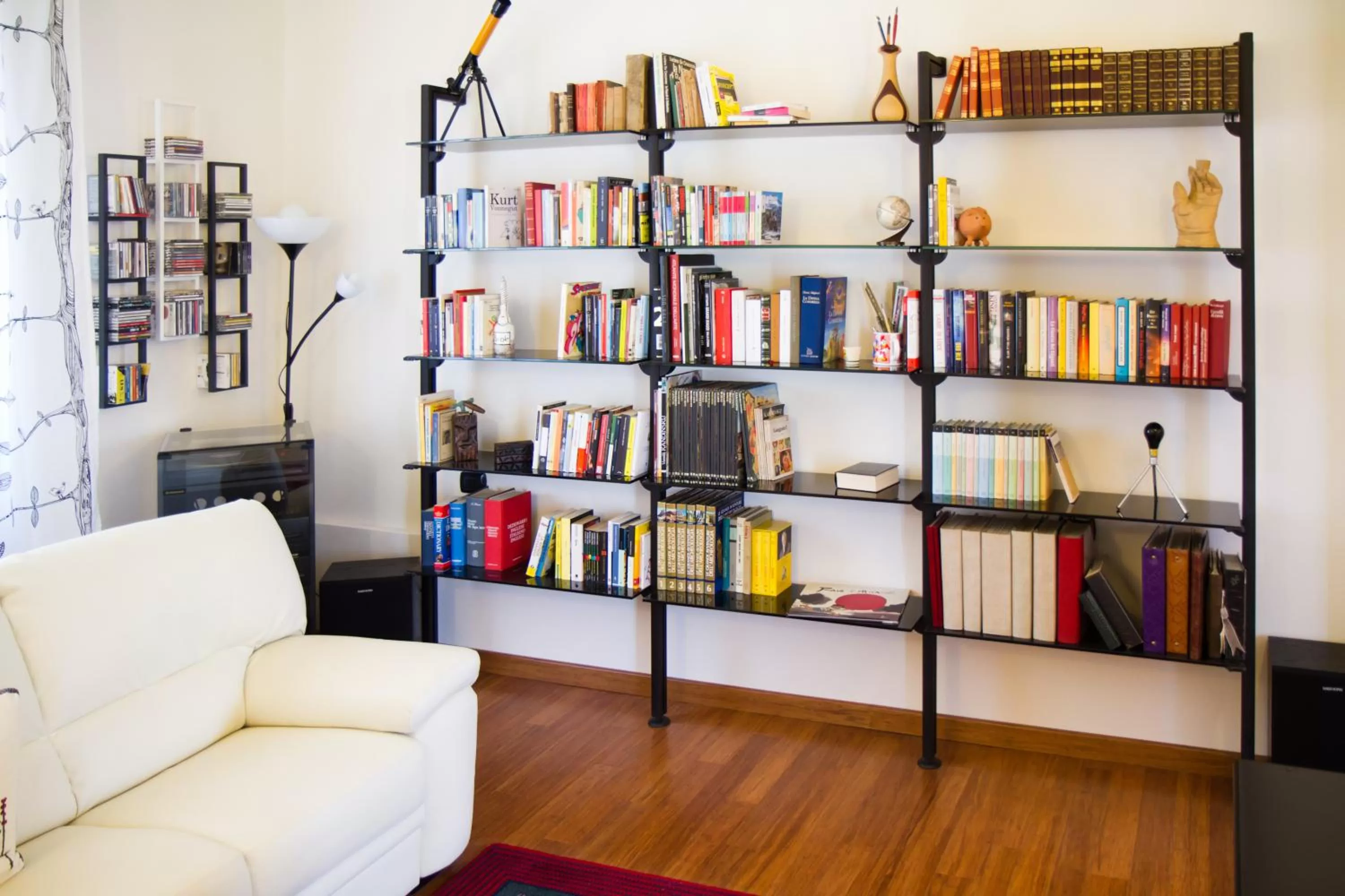 Library in B&B Il Ramaiolo