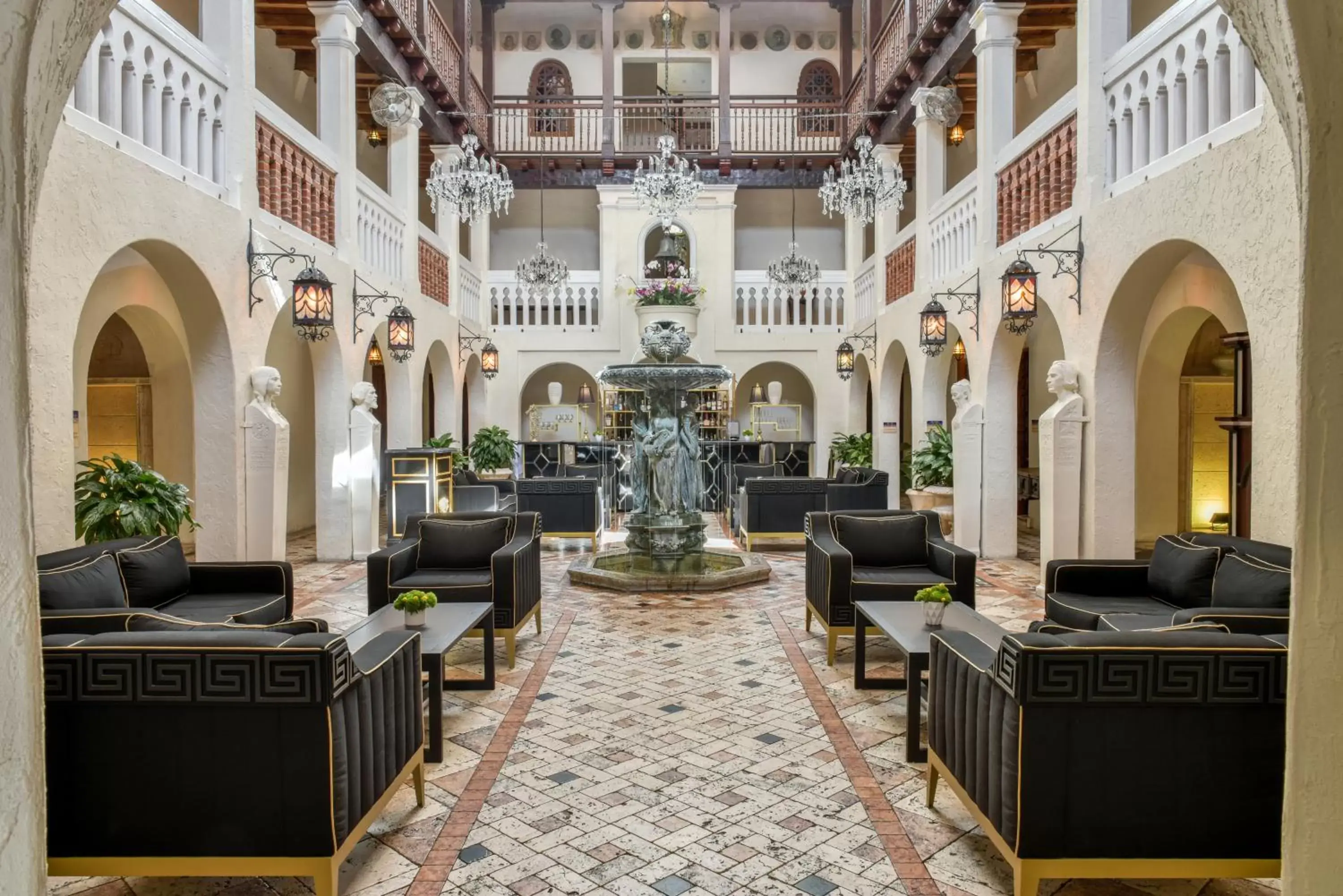 Patio, Lobby/Reception in The Villa Casa Casuarina