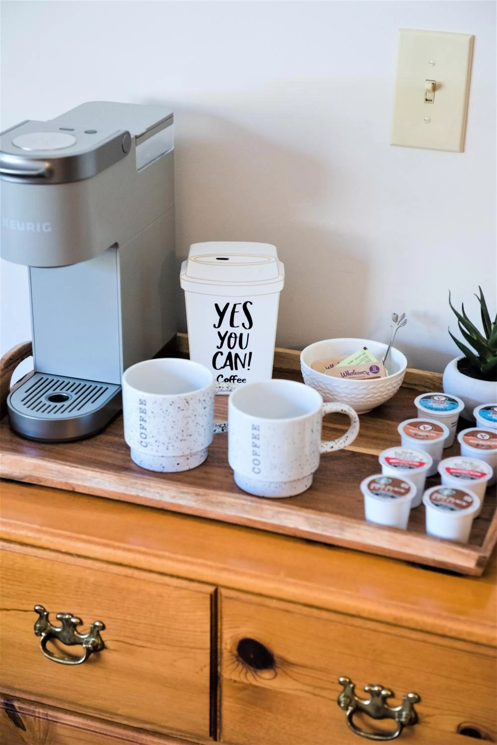 Coffee/tea facilities in Inn on Golden Pond