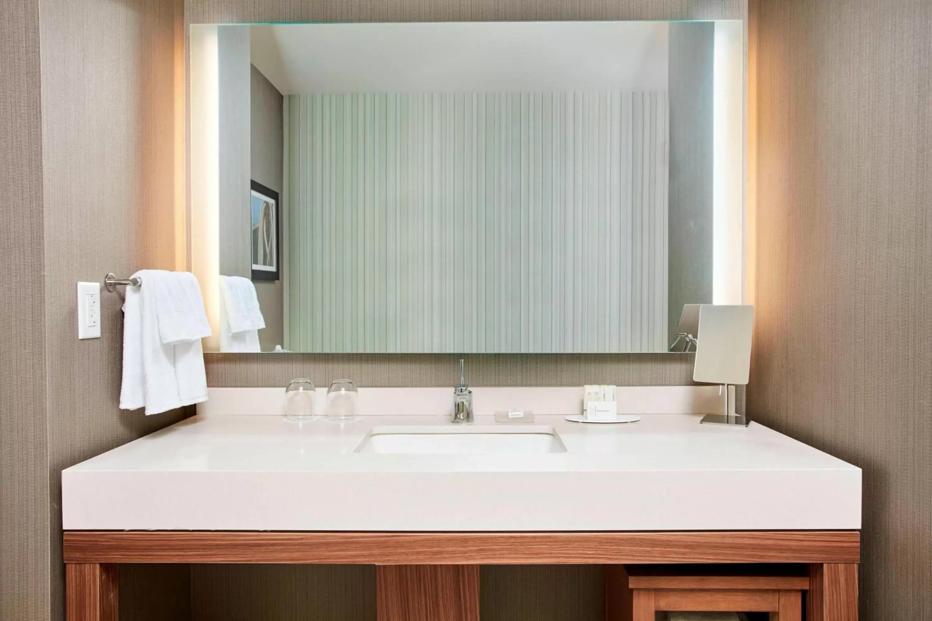 Bathroom in Courtyard by Marriott Erie Bayfront