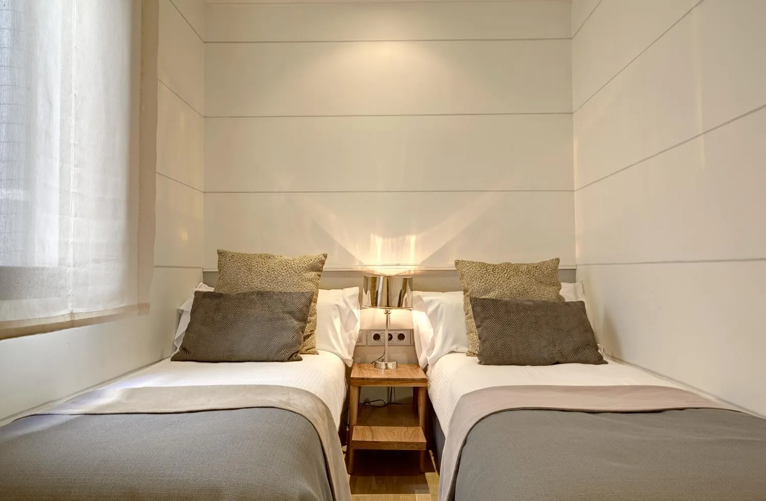 Bed in Apartments Sixtyfour