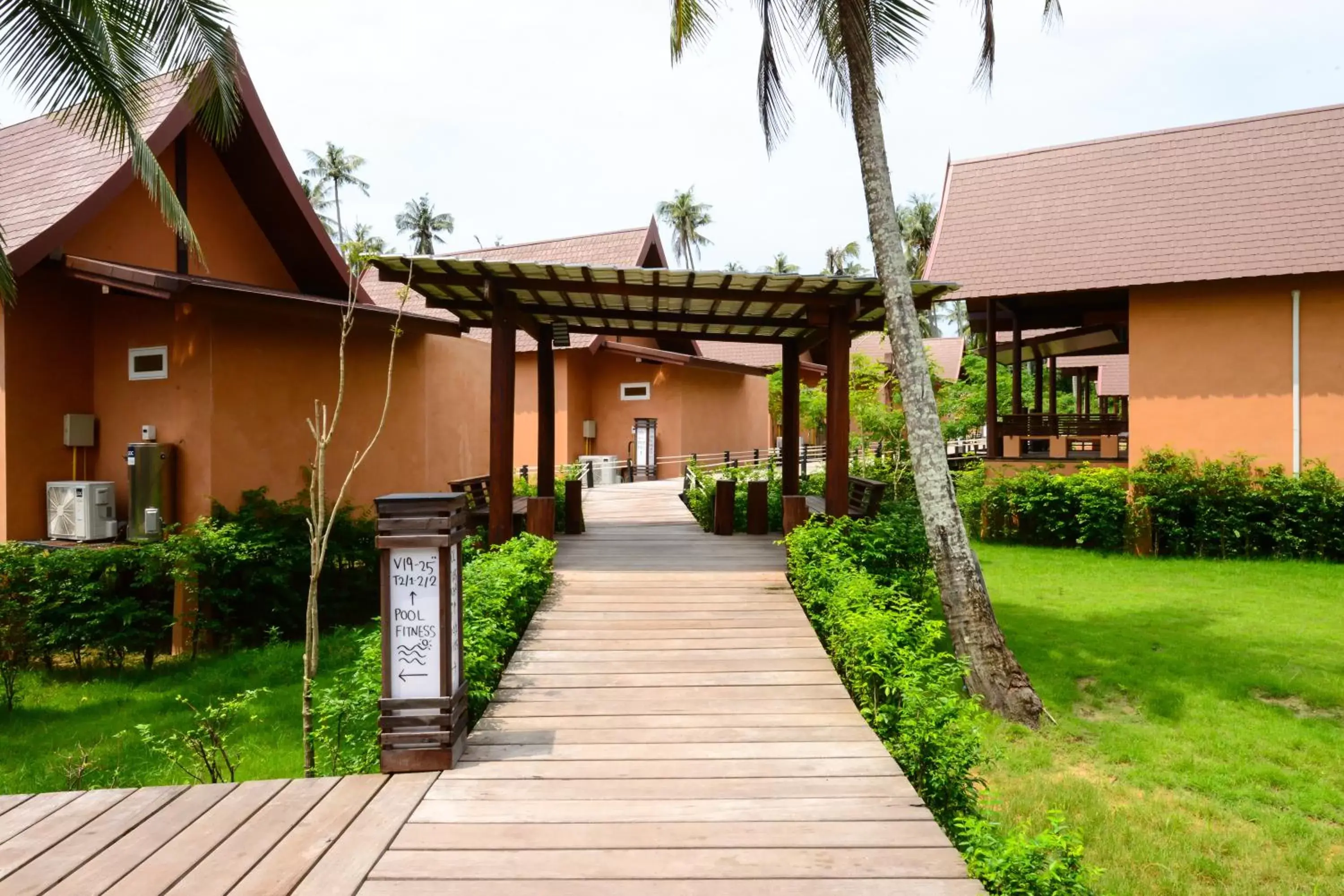Property building, Patio/Outdoor Area in Koh Kood Paradise Beach