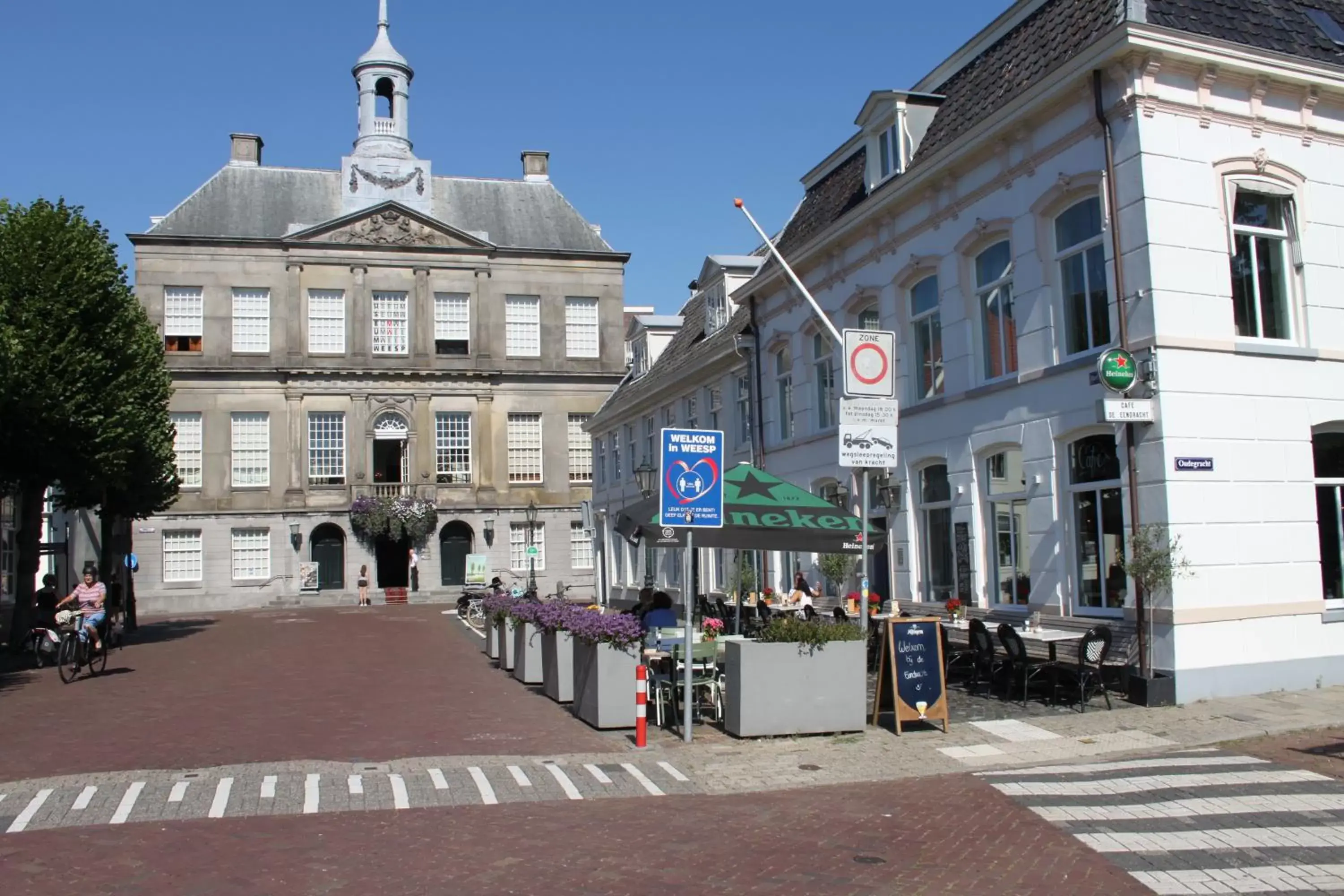 Restaurant/places to eat in Boutique Hotel Weesp
