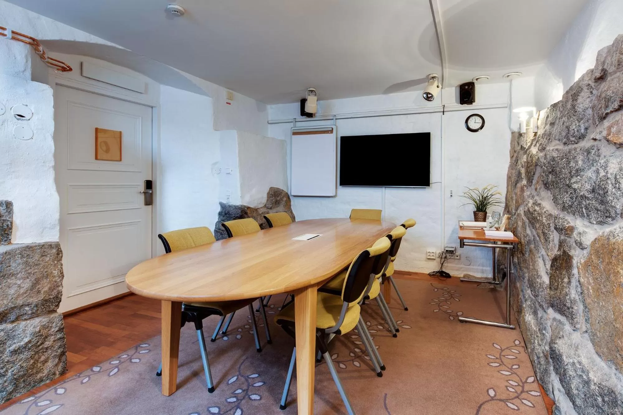 Meeting/conference room in Home Hotel Victoria