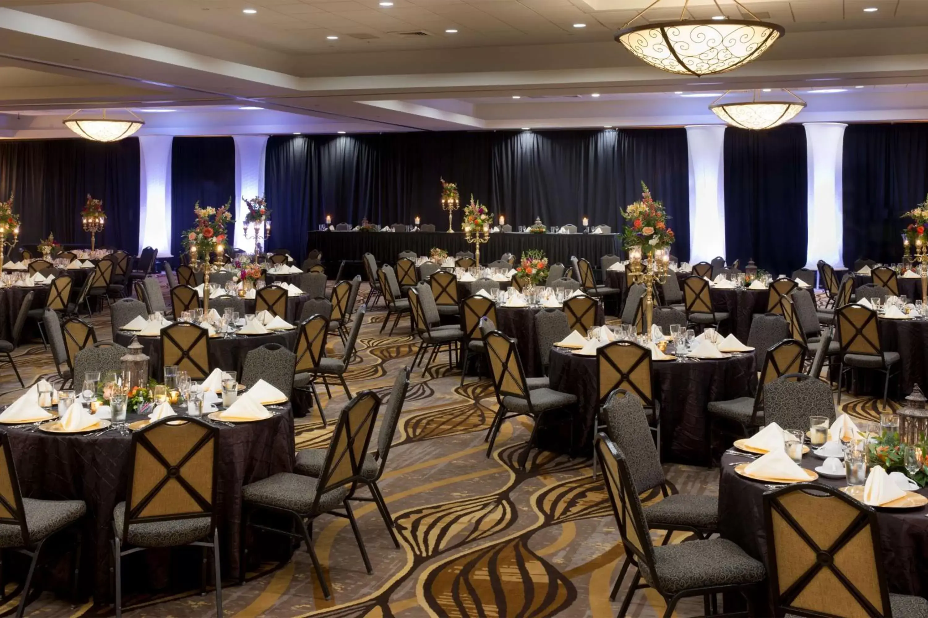 Meeting/conference room, Restaurant/Places to Eat in DoubleTree by Hilton Lafayette