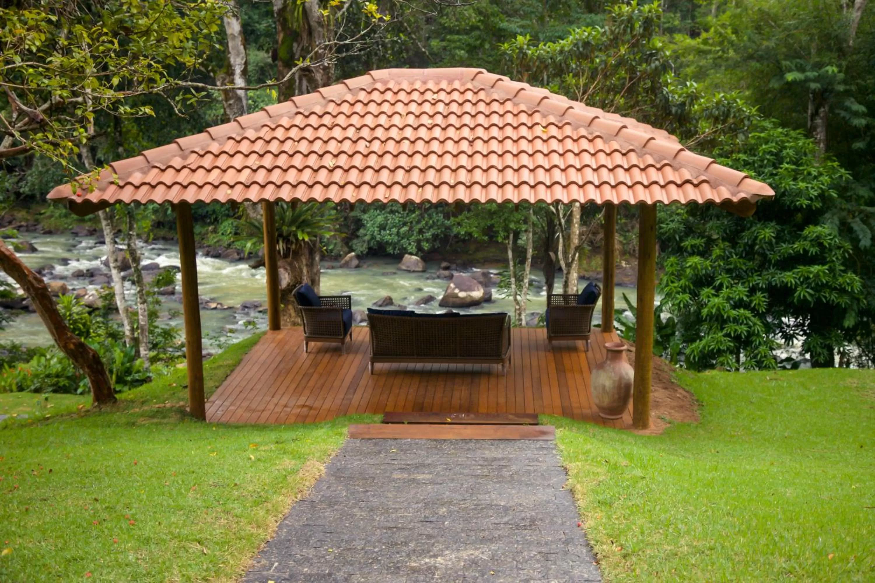 Patio, Banquet Facilities in Pousada Vila do Loro
