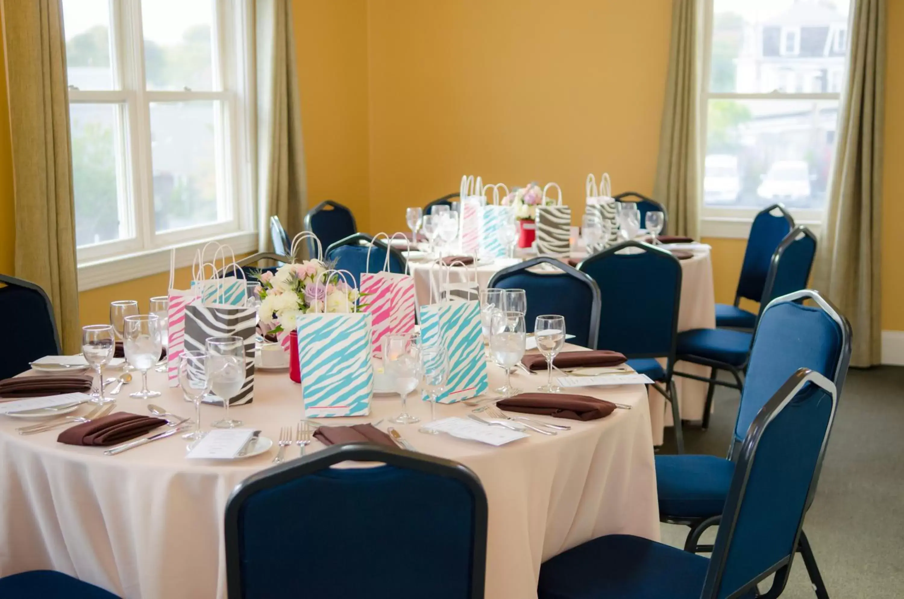 Banquet/Function facilities, Restaurant/Places to Eat in Pilgrim House