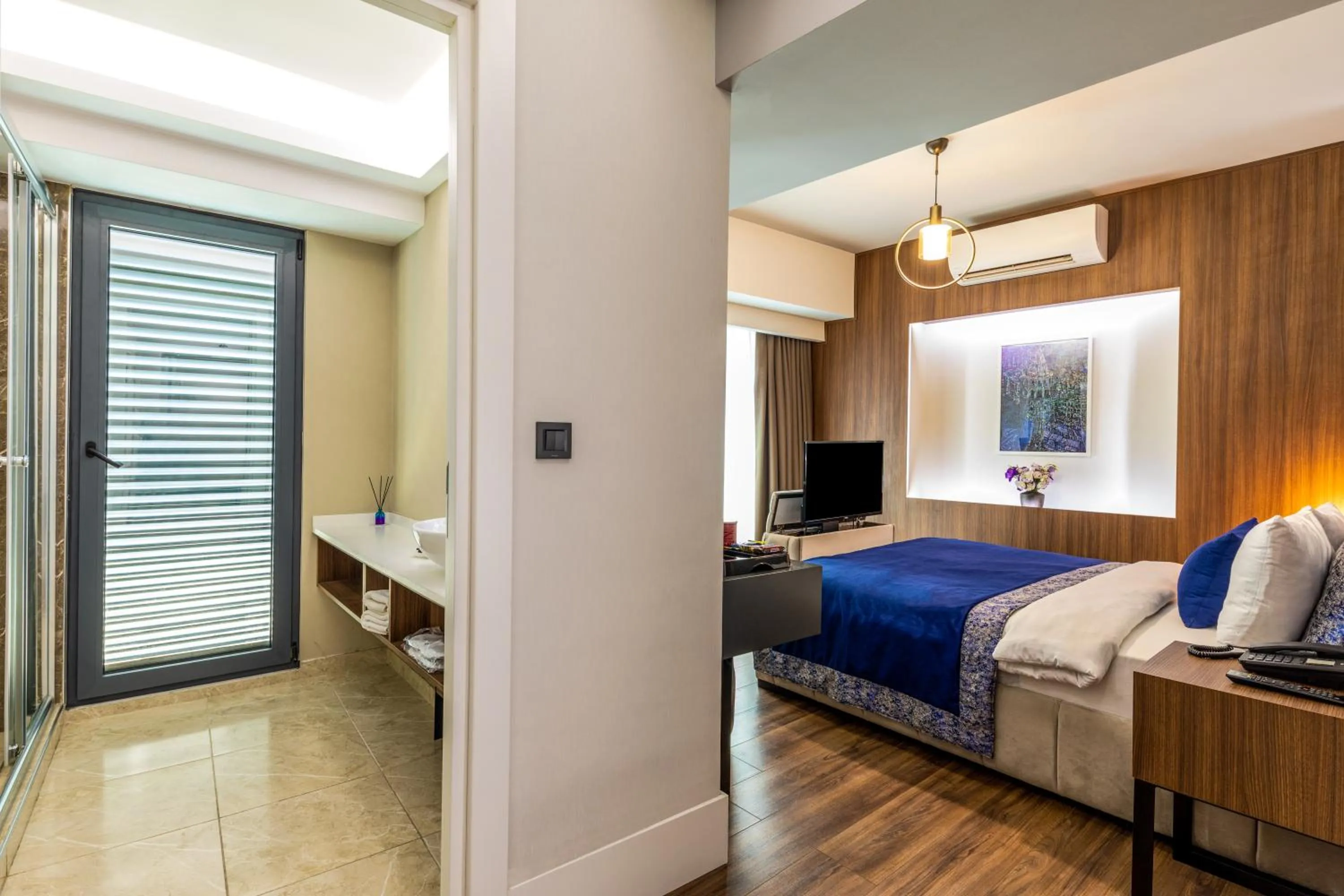 Massage, Bed in Union Hotel Port