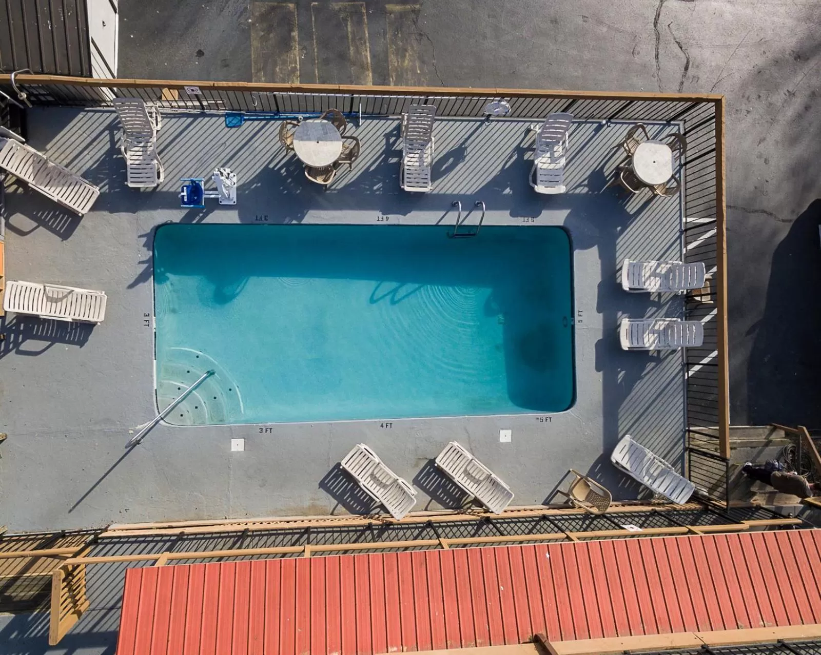 Pool view in Timbers Lodge