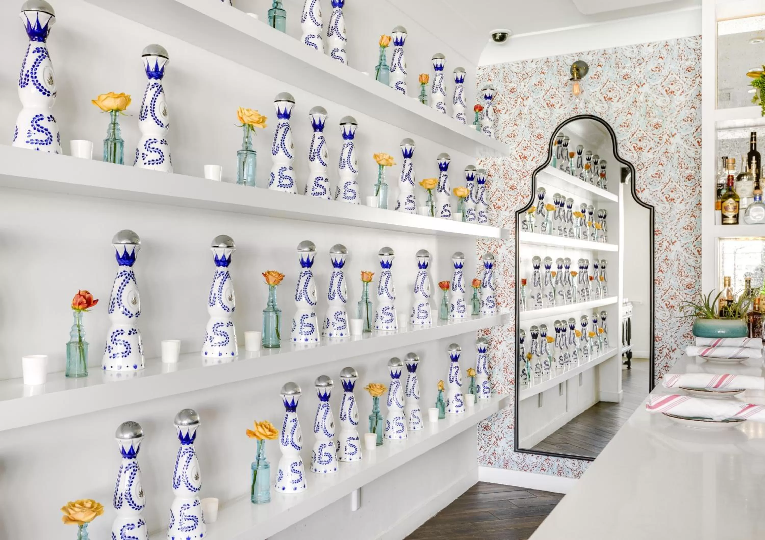 Restaurant/places to eat in La Serena Villas