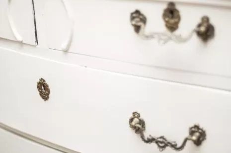 Decorative detail in Olmitos 3 Hotel boutique, Casa-Palacio