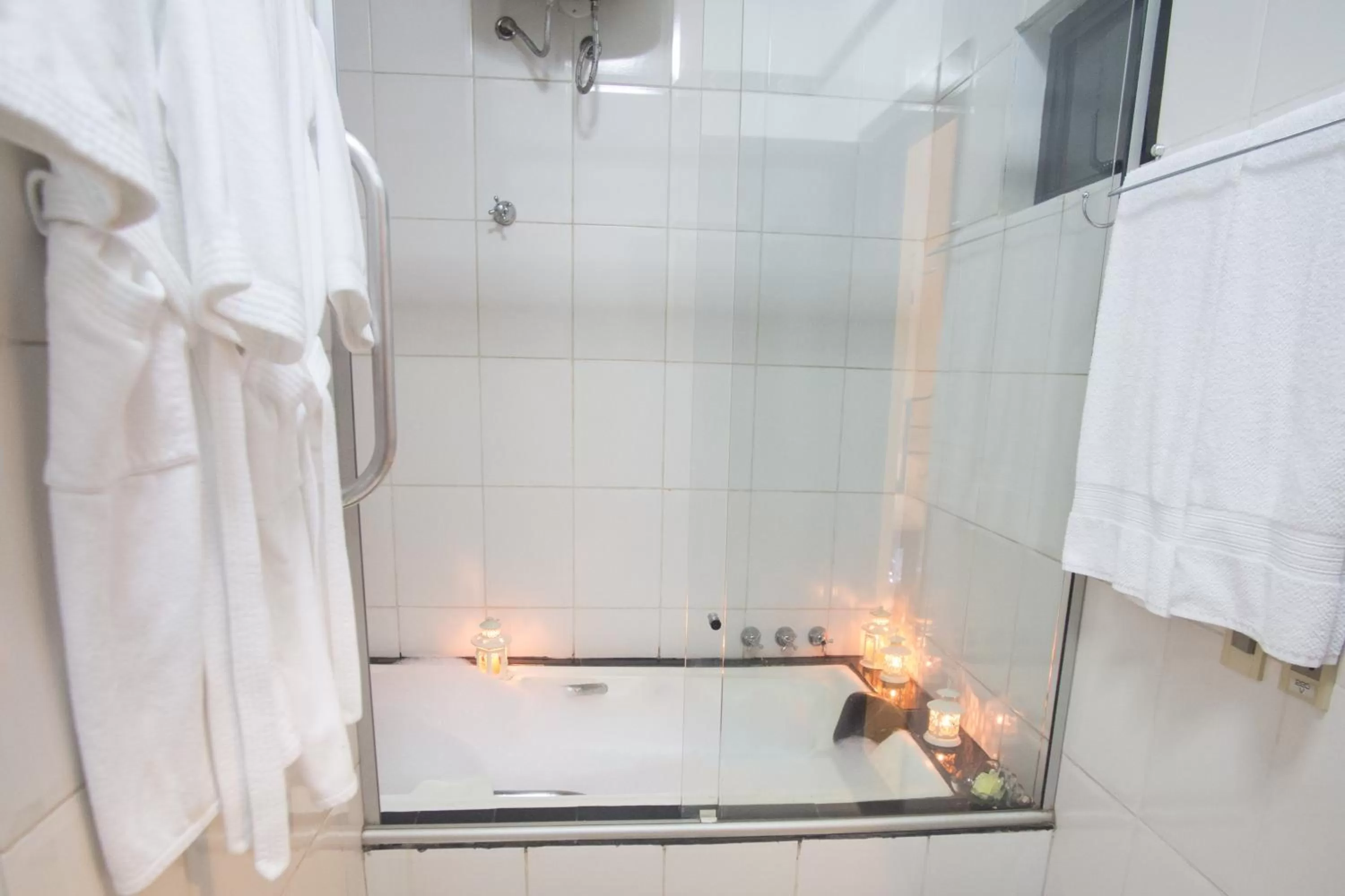 Bathroom in Asunción Gran Hotel