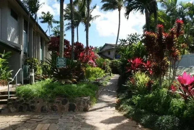 Facade/entrance in Gardens at West Maui
