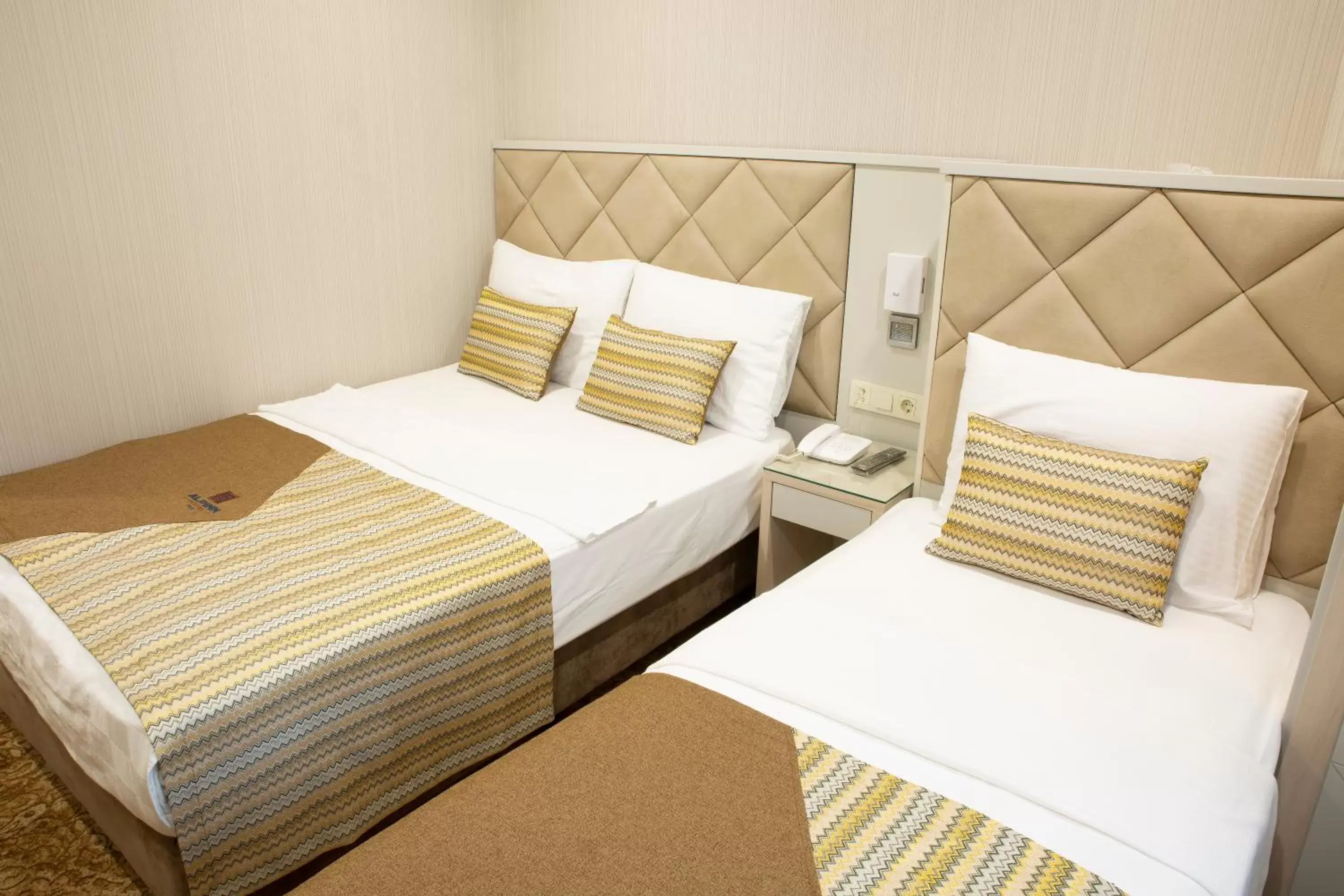 Bed in Alpinn Hotel DUE