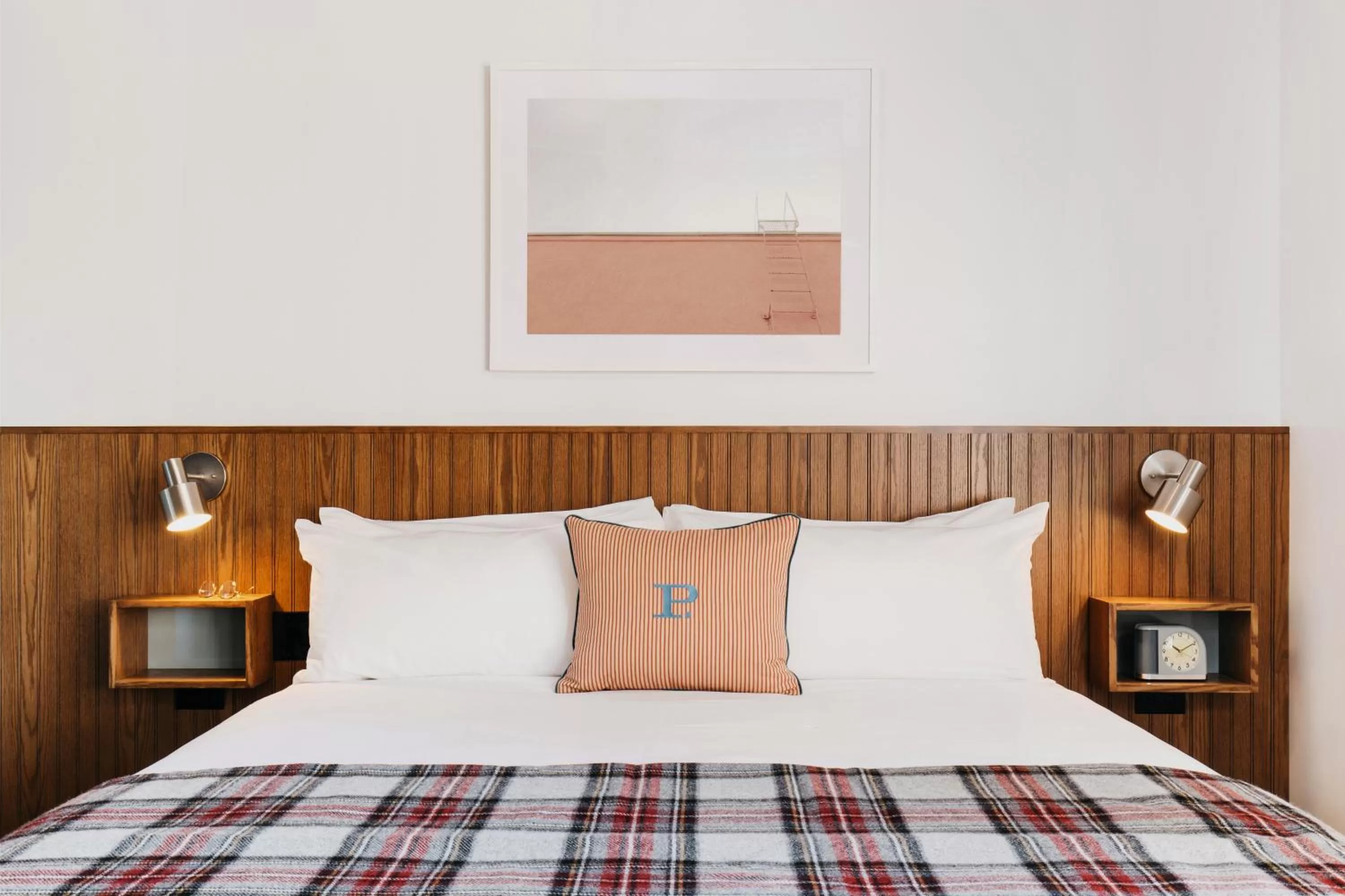 Bed in Palihotel Culver City